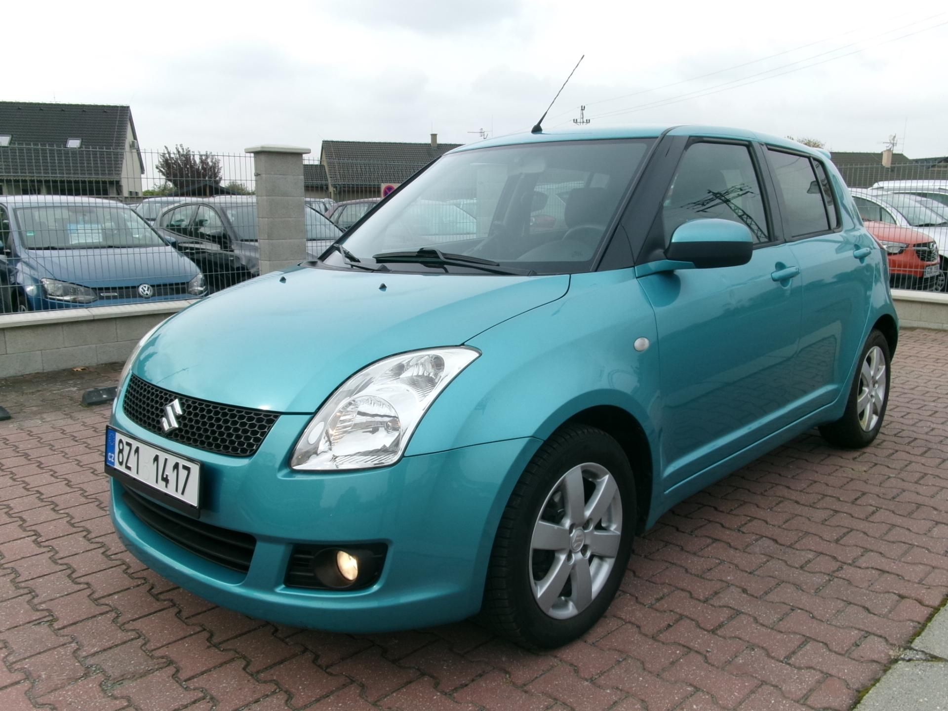Suzuki Swift, 1,3i KLIMA ALU STK - fotka 3