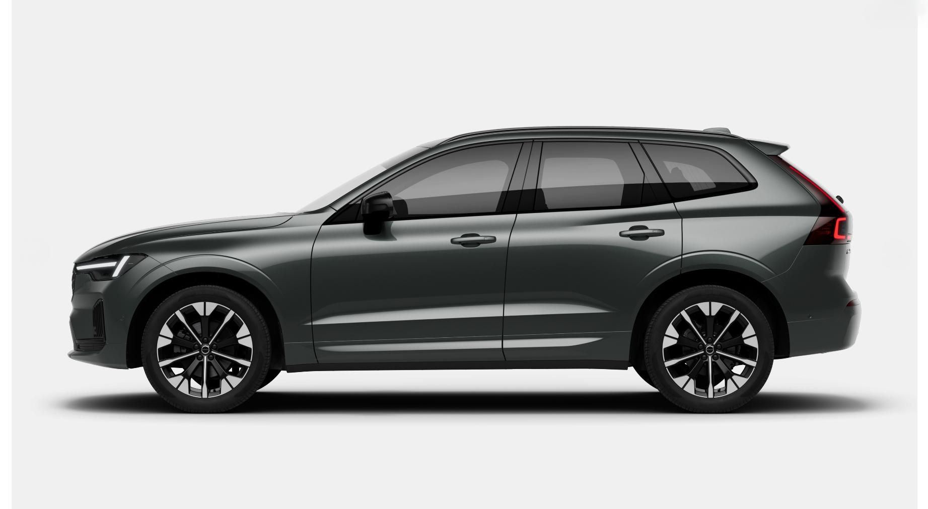 Volvo XC60, B5 AWD PLUS DARK AUT - fotka 2