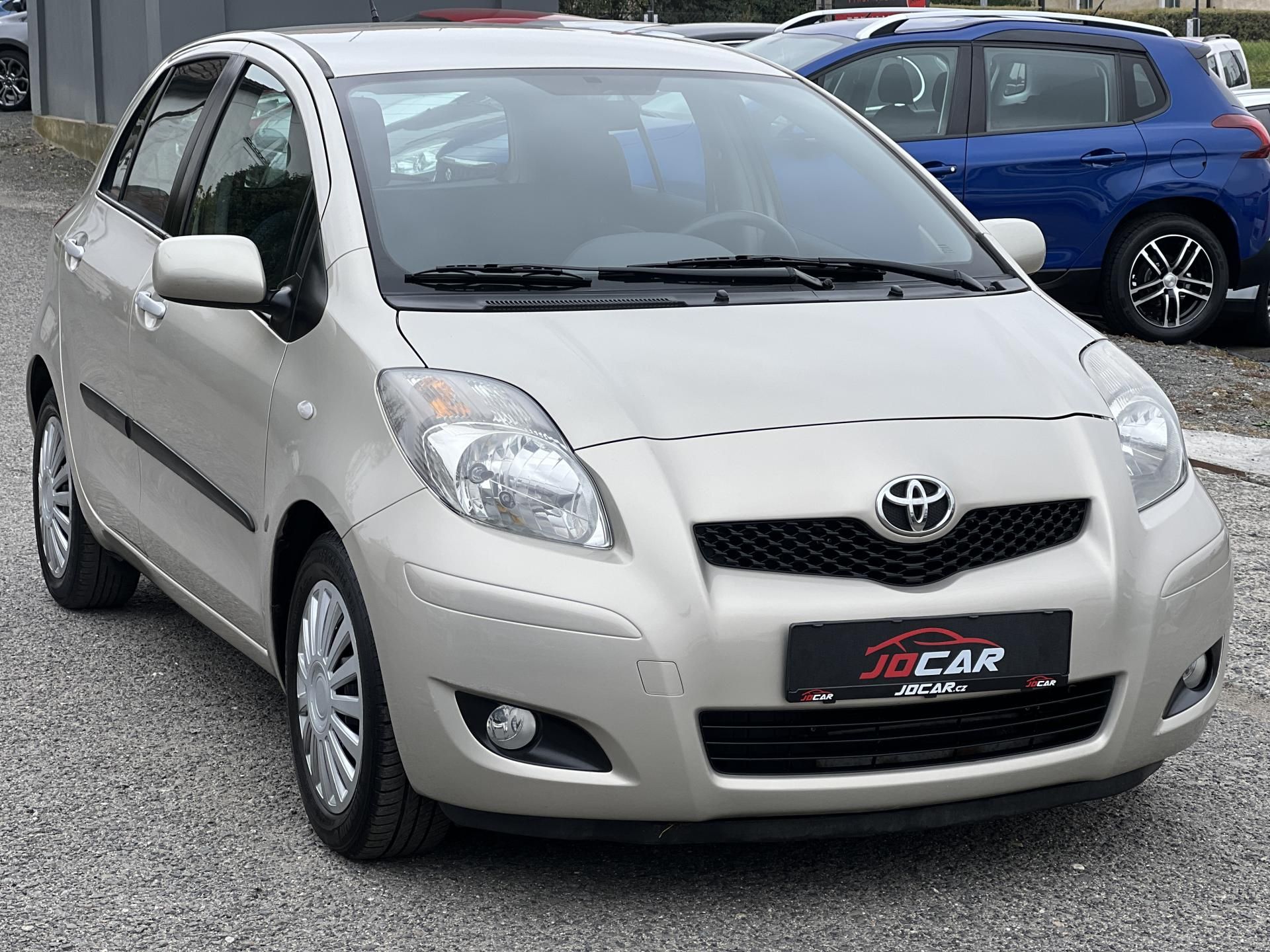 Toyota Yaris, 1.3VVT-i 74kw KLIMA PŮVOD ČR - fotka 3