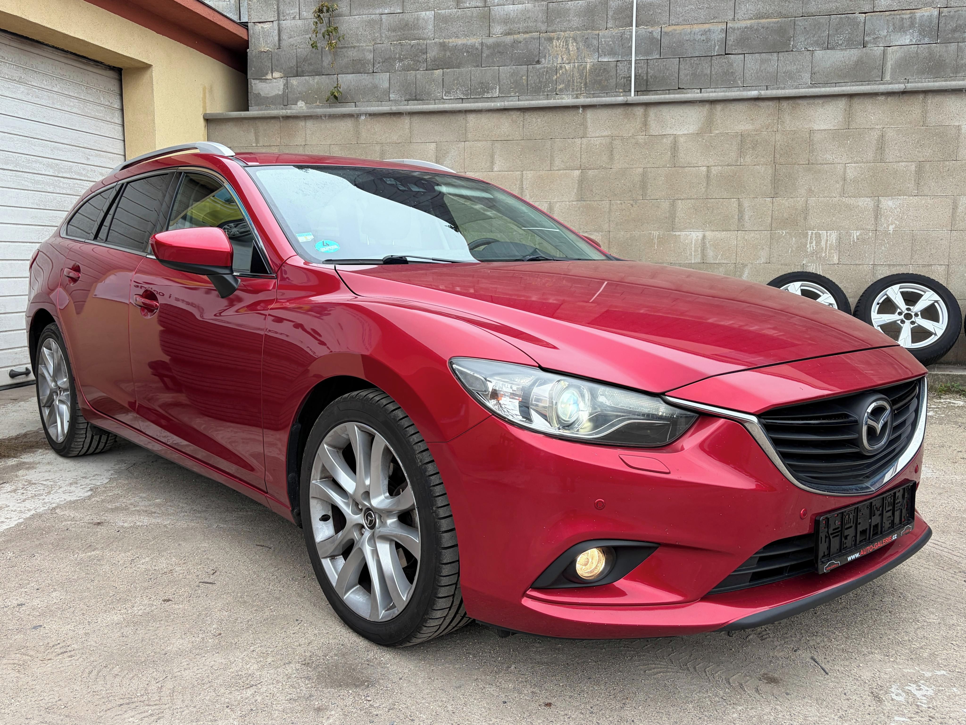 Mazda 6, 2.5i 141KW,BOSE,KŮŽE,ALU19 - fotka 3