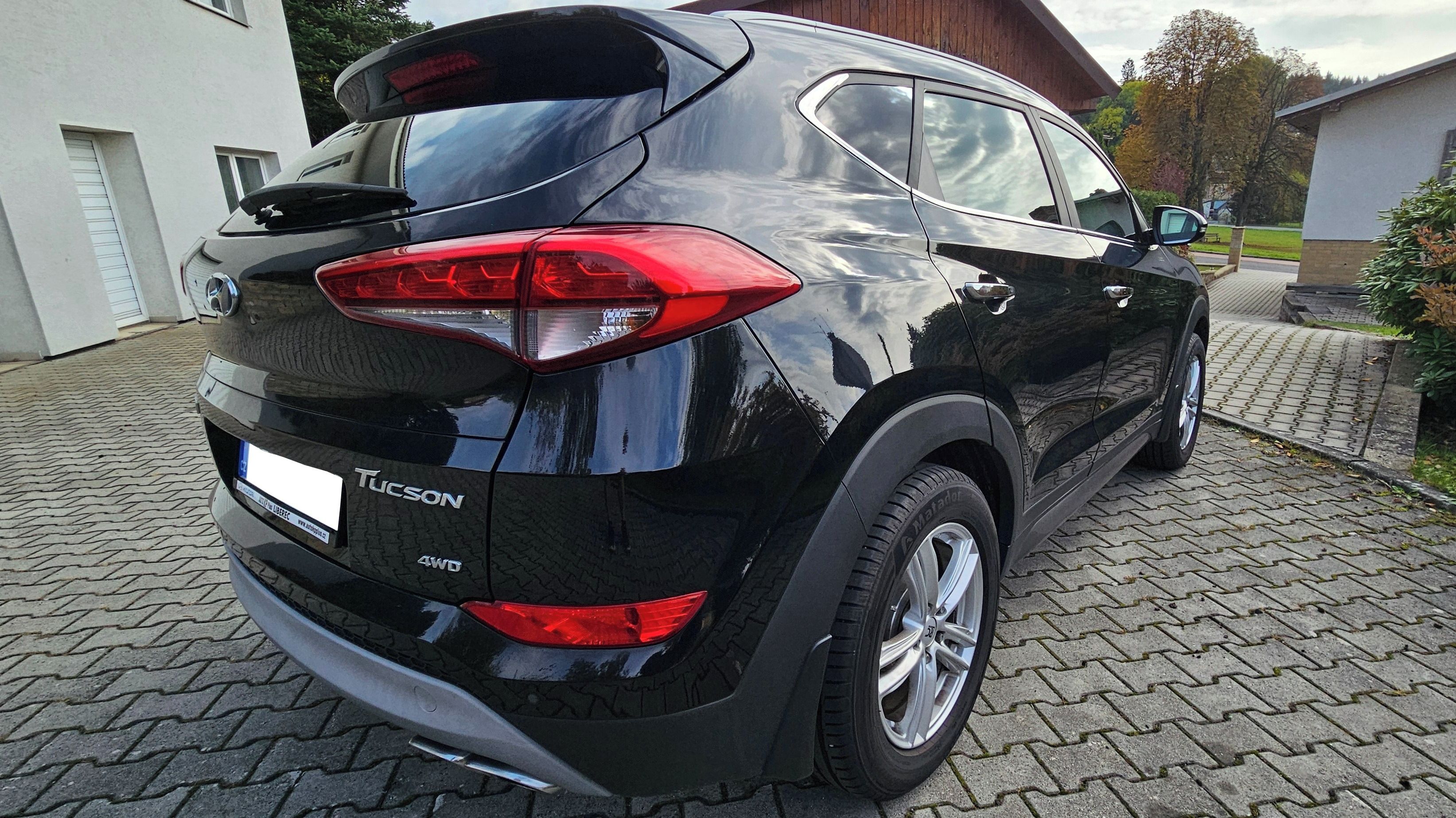 Hyundai Tucson, 2,0CRDi 100kw - fotka 6