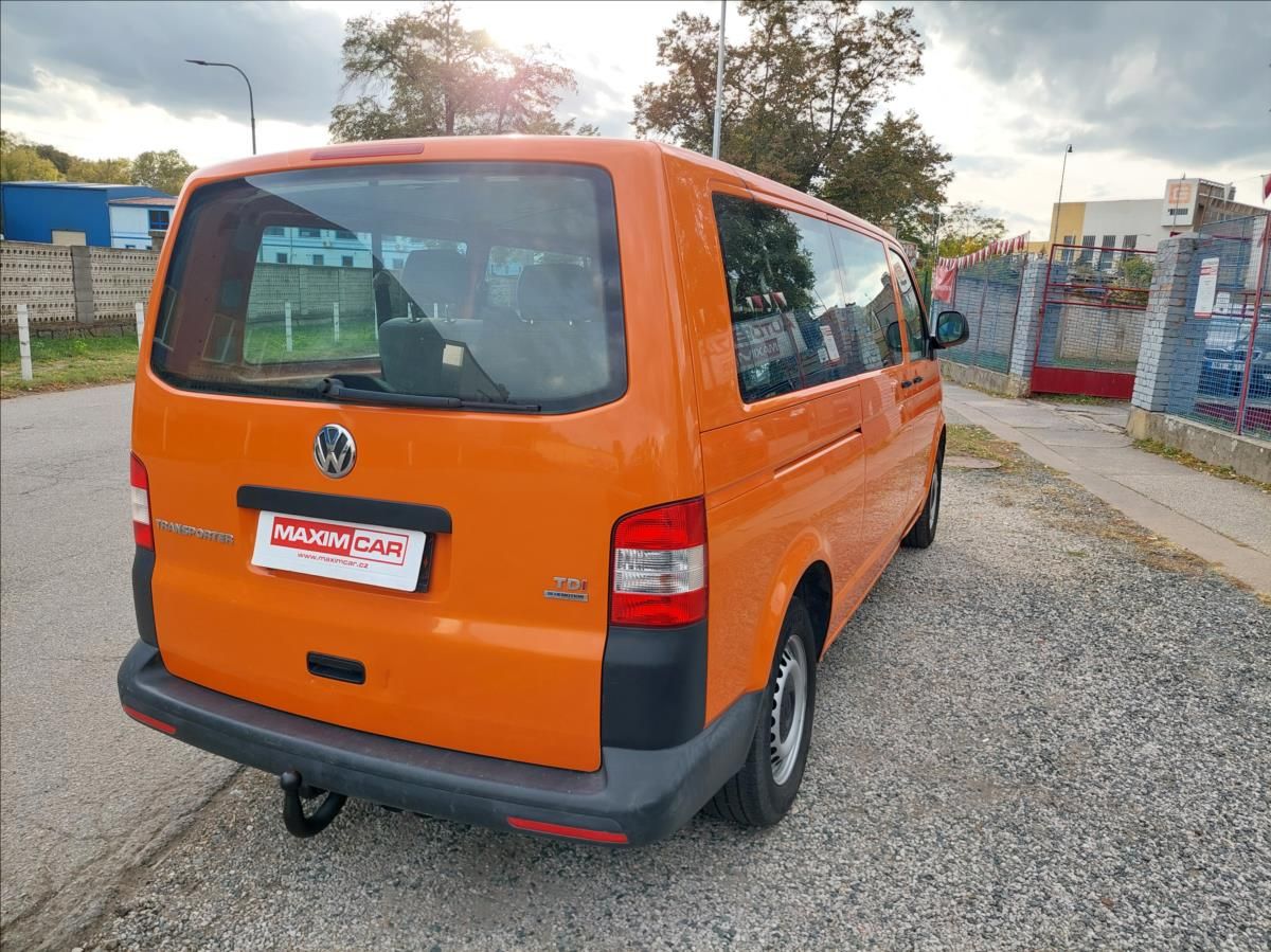 Volkswagen Transporter, 2,0 TDI 103 kW Long 9 míst - fotka 5
