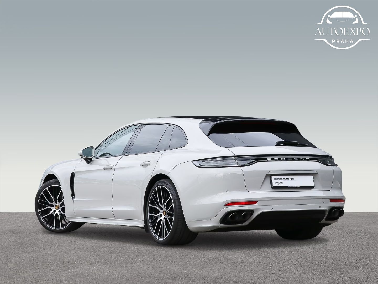 Porsche Panamera, 4 Sport Turismo Platinum - fotka 5