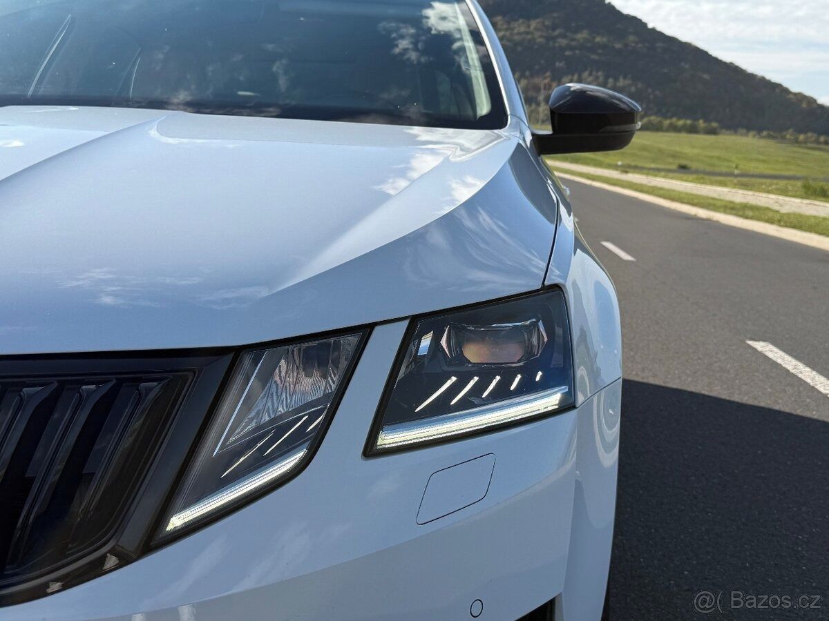 Škoda Octavia, Škoda Octavia lll WEBASTO - fotka 5