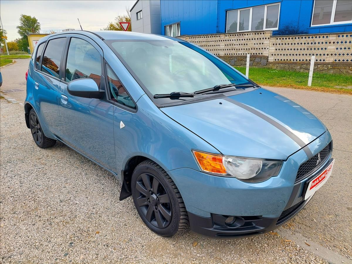 Mitsubishi Colt, 1,1 i +Klima+Top+ - fotka 3