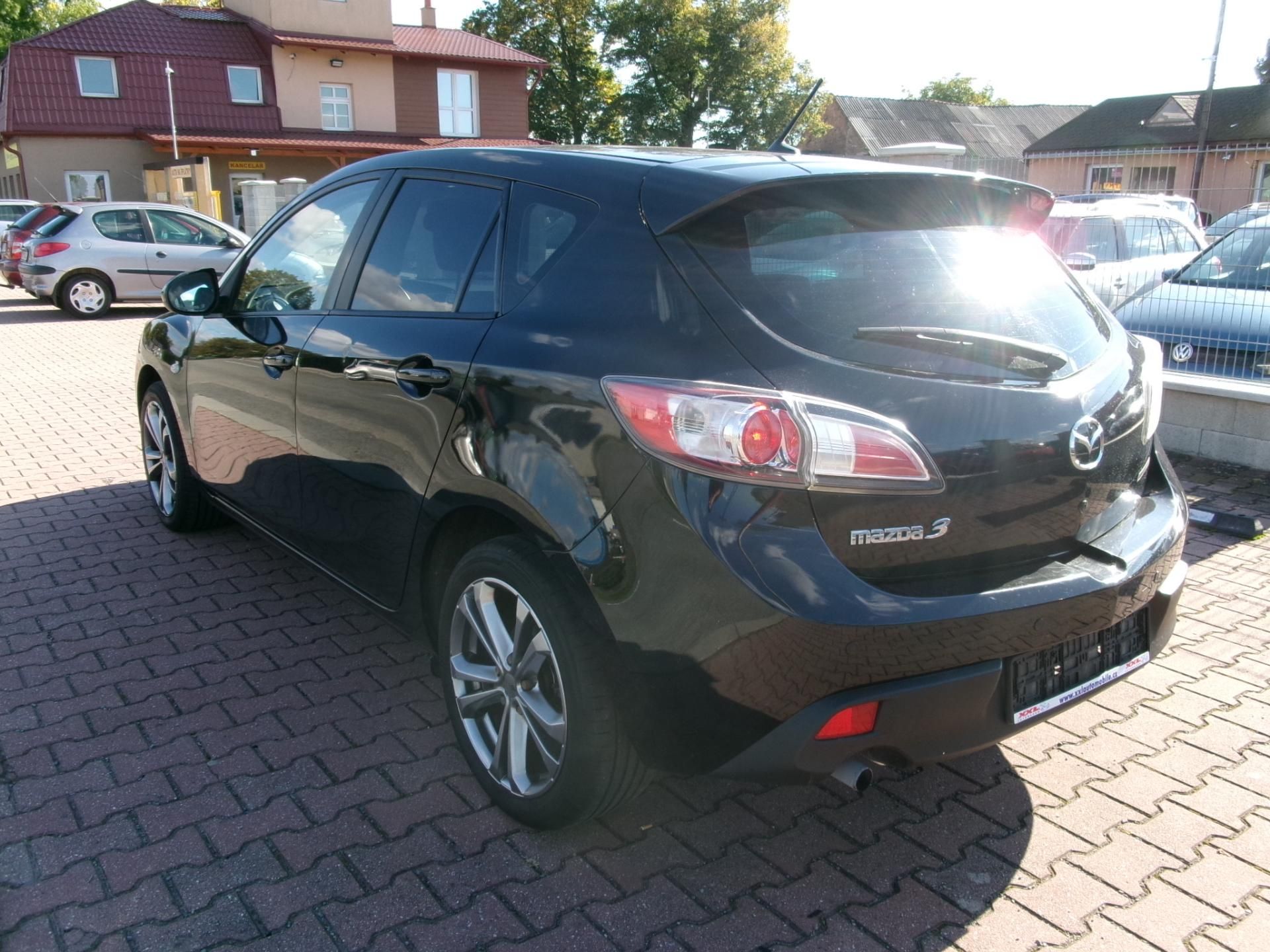 Mazda 3, 1,6 16V AUTOKLIMA 90th EDITION - fotka 5
