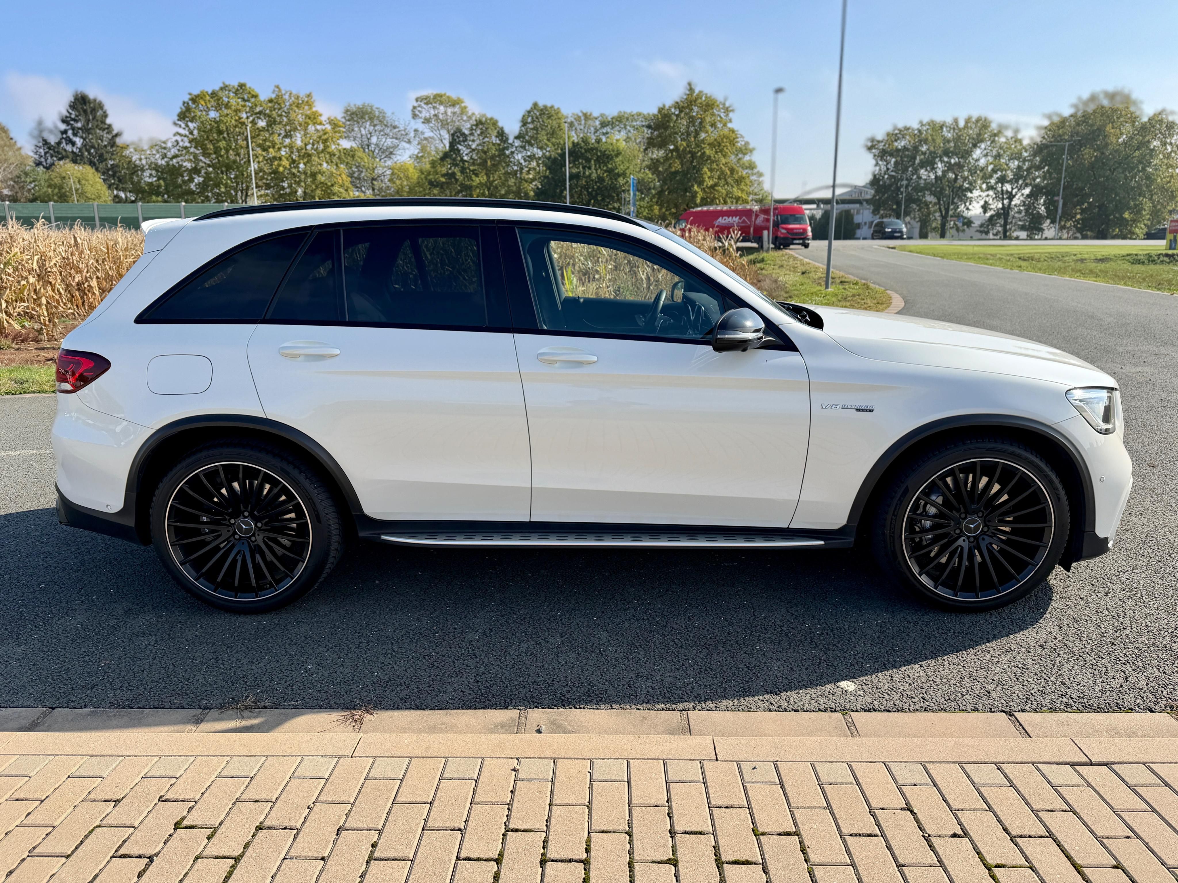 Mercedes-Benz GLC, 63 AMG 4MATIC+ PANORAMA NAVI - fotka 6