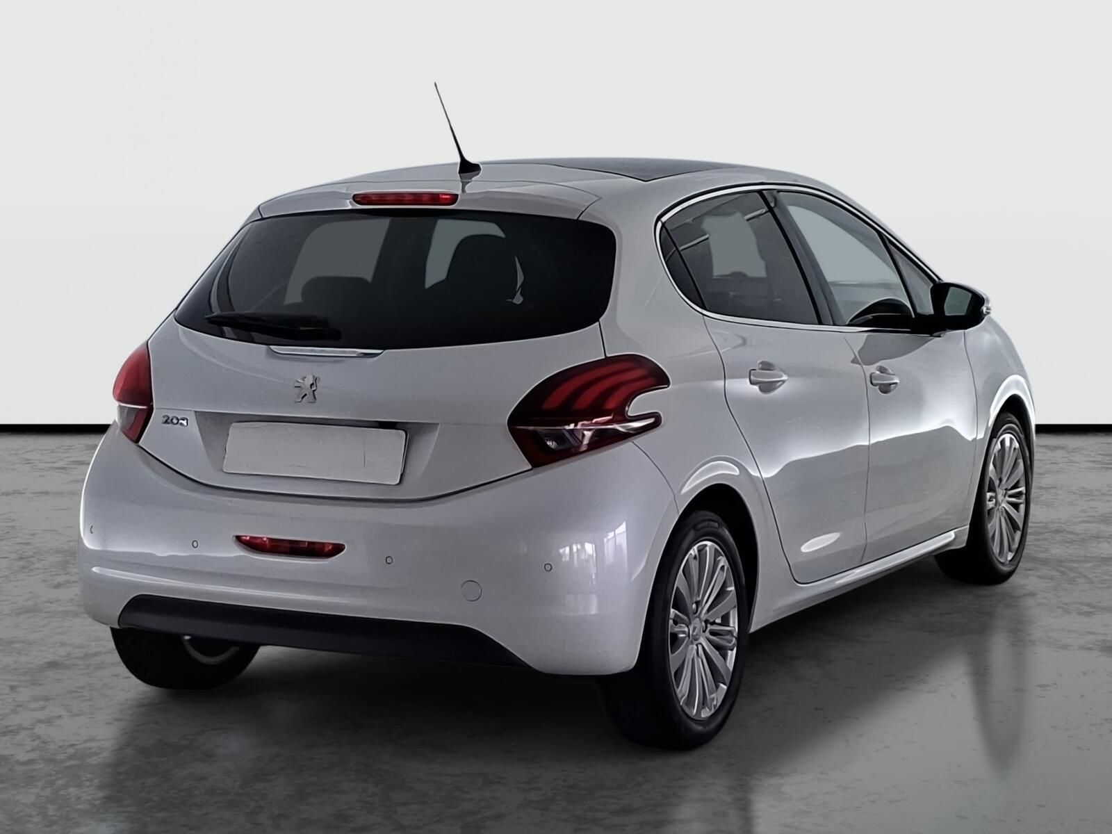 Peugeot 208, 1.2 PureTech, Automat, Navi - fotka 5