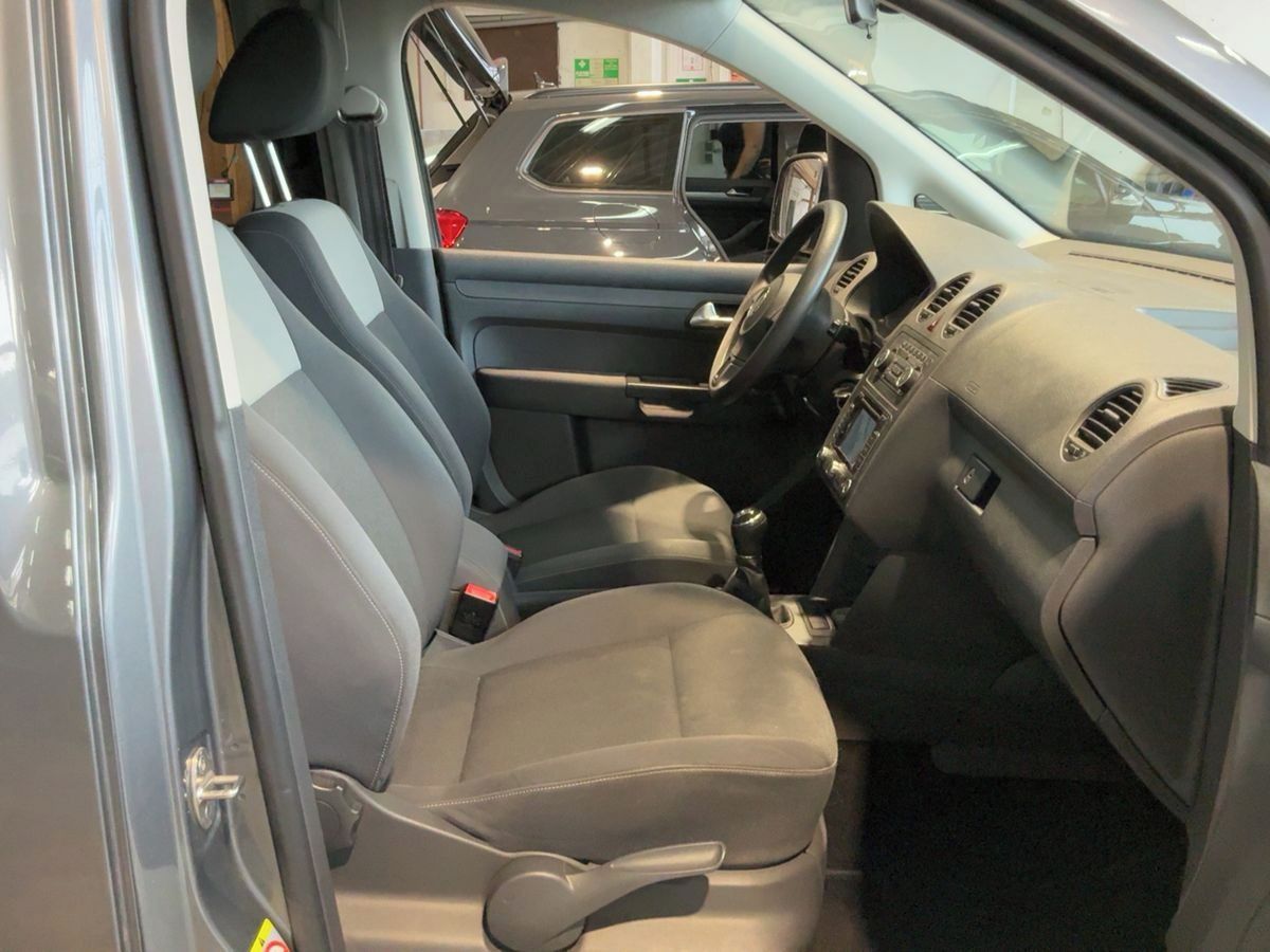 Volkswagen Caddy, MAXI2.0Tdi 103KW 7-MÍST 203tkm - fotka 4