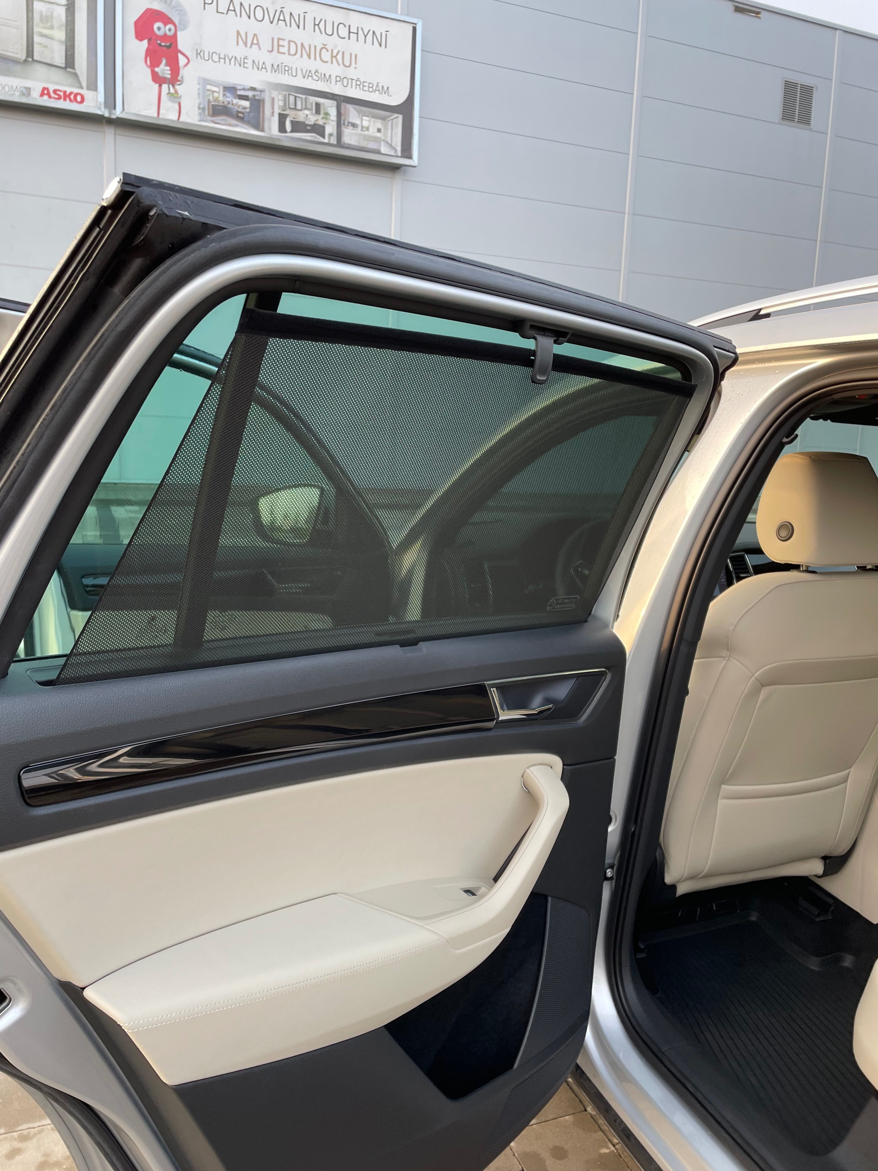 Škoda Kodiaq, Škoda KODIAQ L&K 4x4 73000km - fotka 6