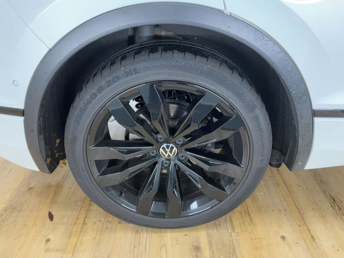 Volkswagen Tiguan, 2.0 TDI R-Line 4Motion 2023 - fotka 5