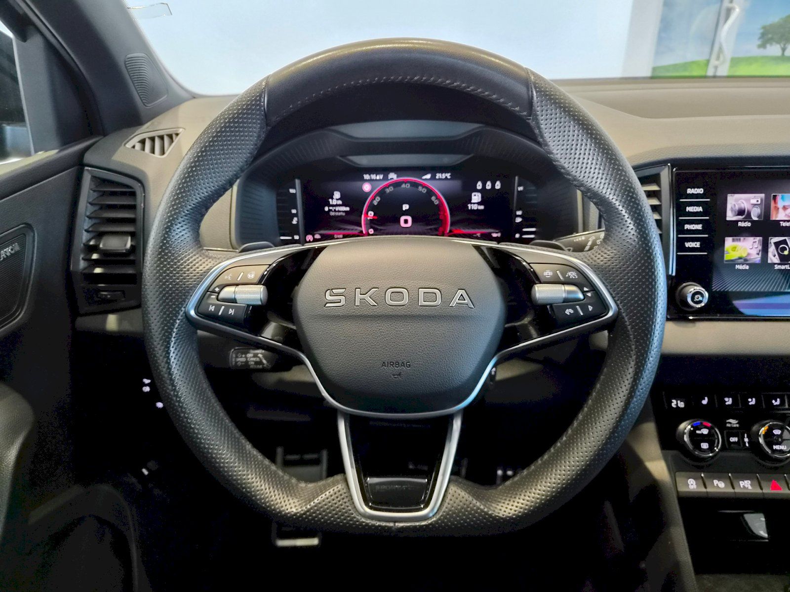 Škoda Karoq, DSG 1,5 TSI / 110 kW Sportline - fotka 6