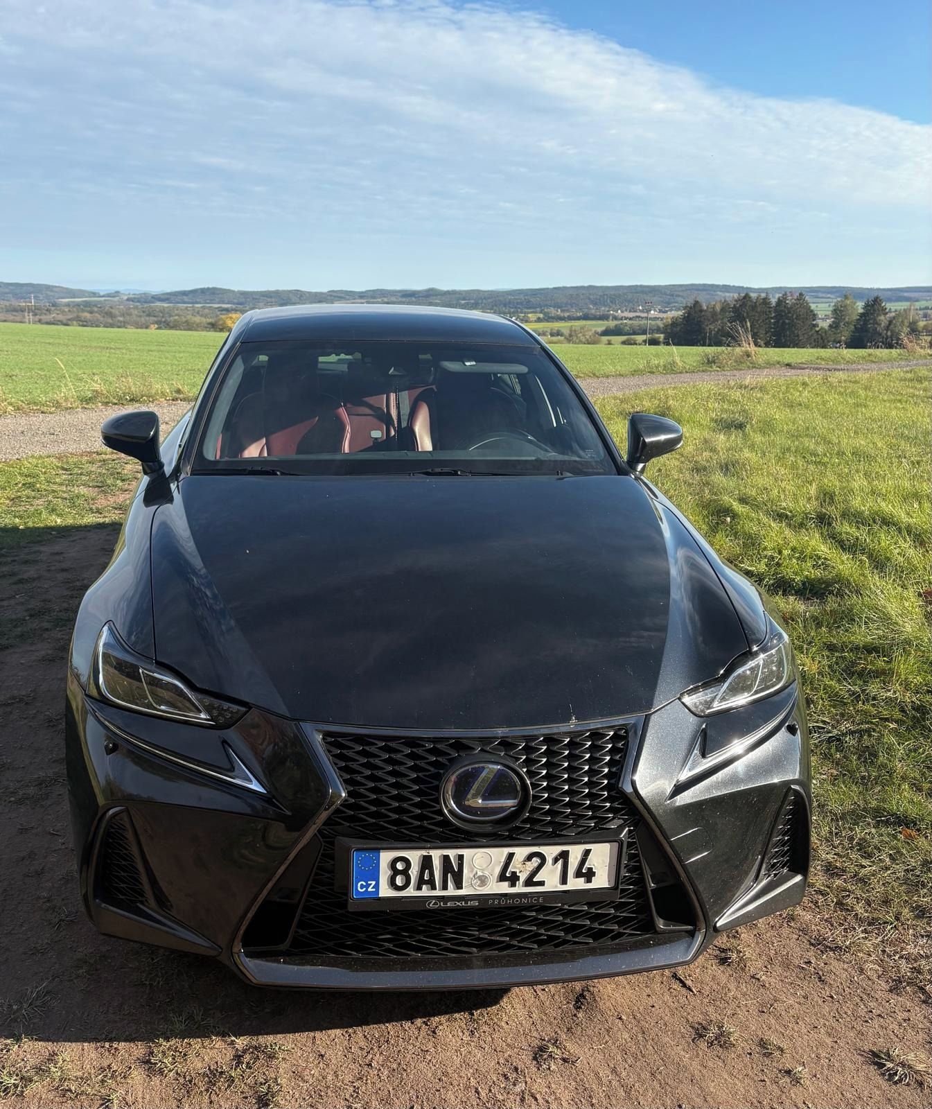 Lexus IS, 300h F-Sport Plus 1 maj 2021 - fotka 2