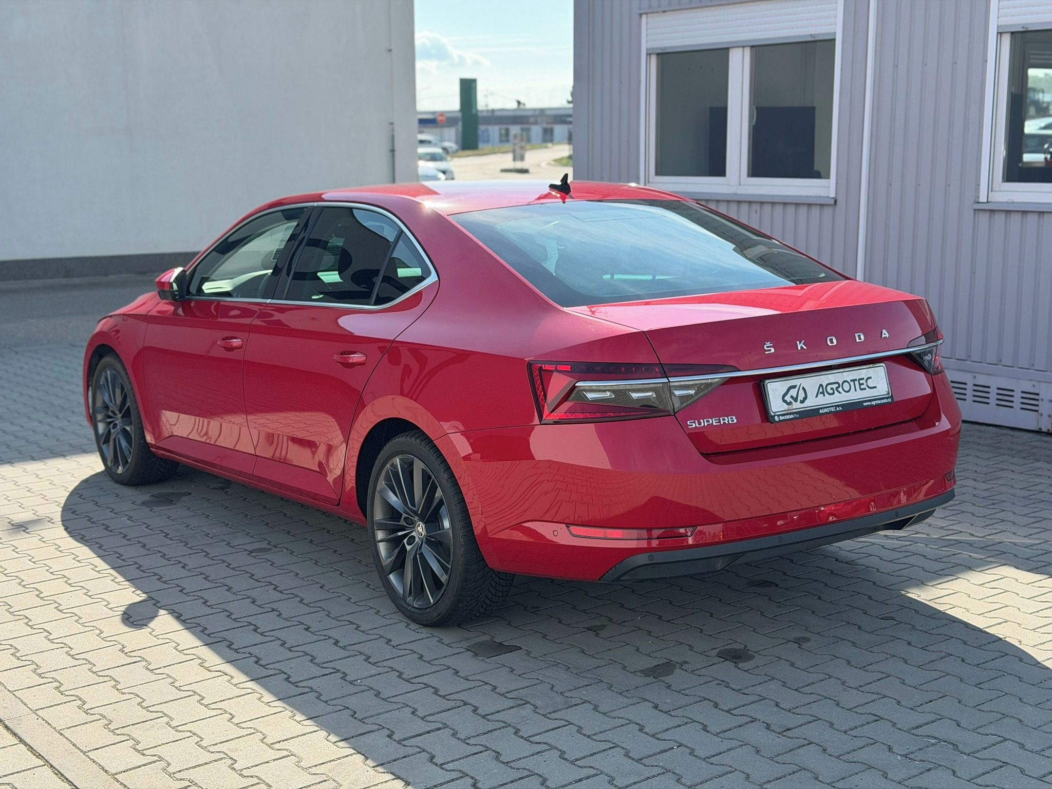 Škoda Superb, 2.0 TDI 110kW Style DSG - fotka 5