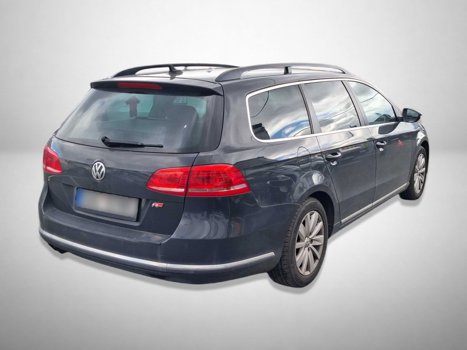 Volkswagen Passat, 2.0 TDI, Automat, Navi, Xenony - fotka 2