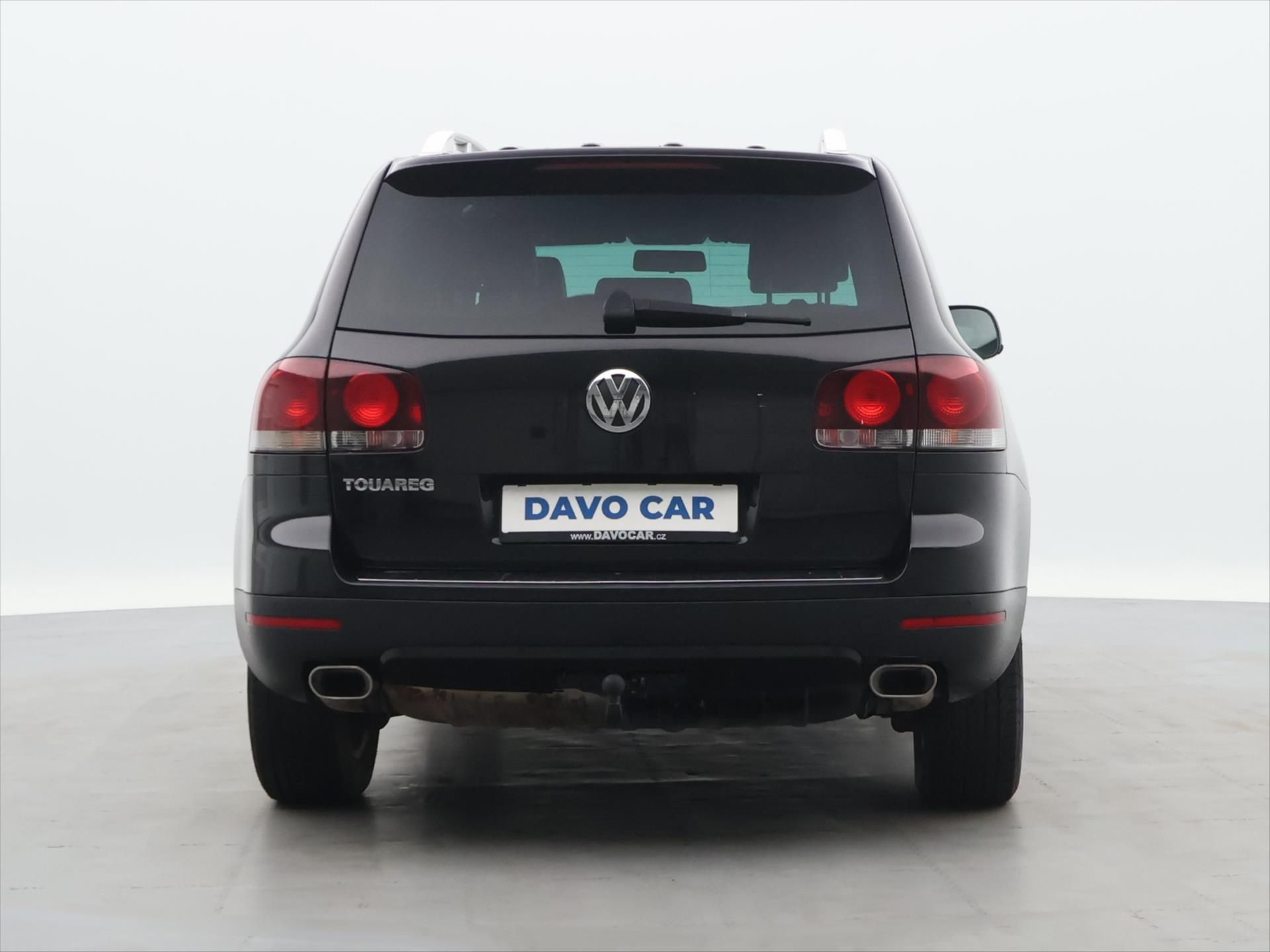 Volkswagen Touareg, 3,0 TDI V6 176kW Tiptronic CZ - fotka 6
