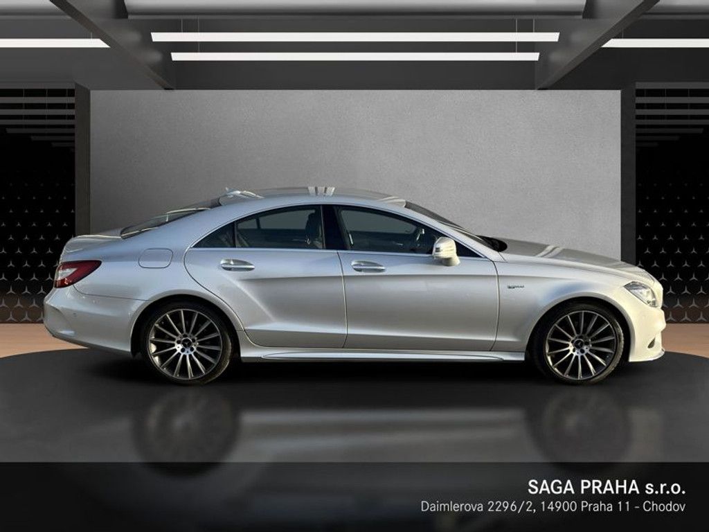 Mercedes-Benz CLS, 250 d 4MATIC kupé AMG Line - fotka 3