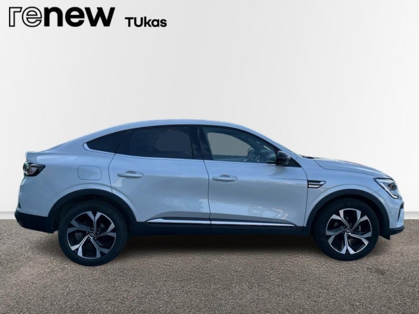 Renault Arkana, 1.3mild hybrid 103kW  techno - fotka 4