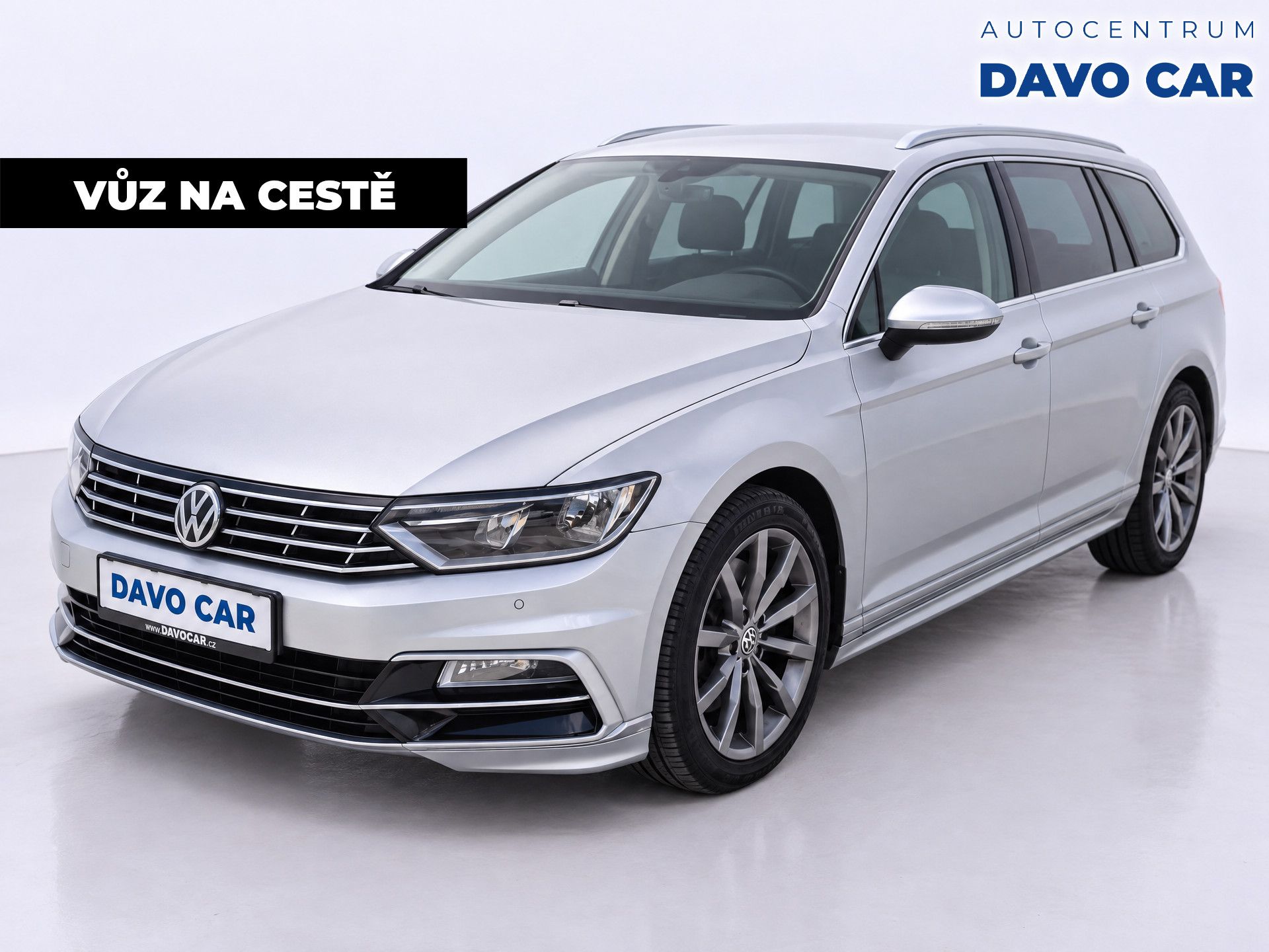 Volkswagen Passat, 2,0 TDI 110 kW R-LINE DPH CZ 1