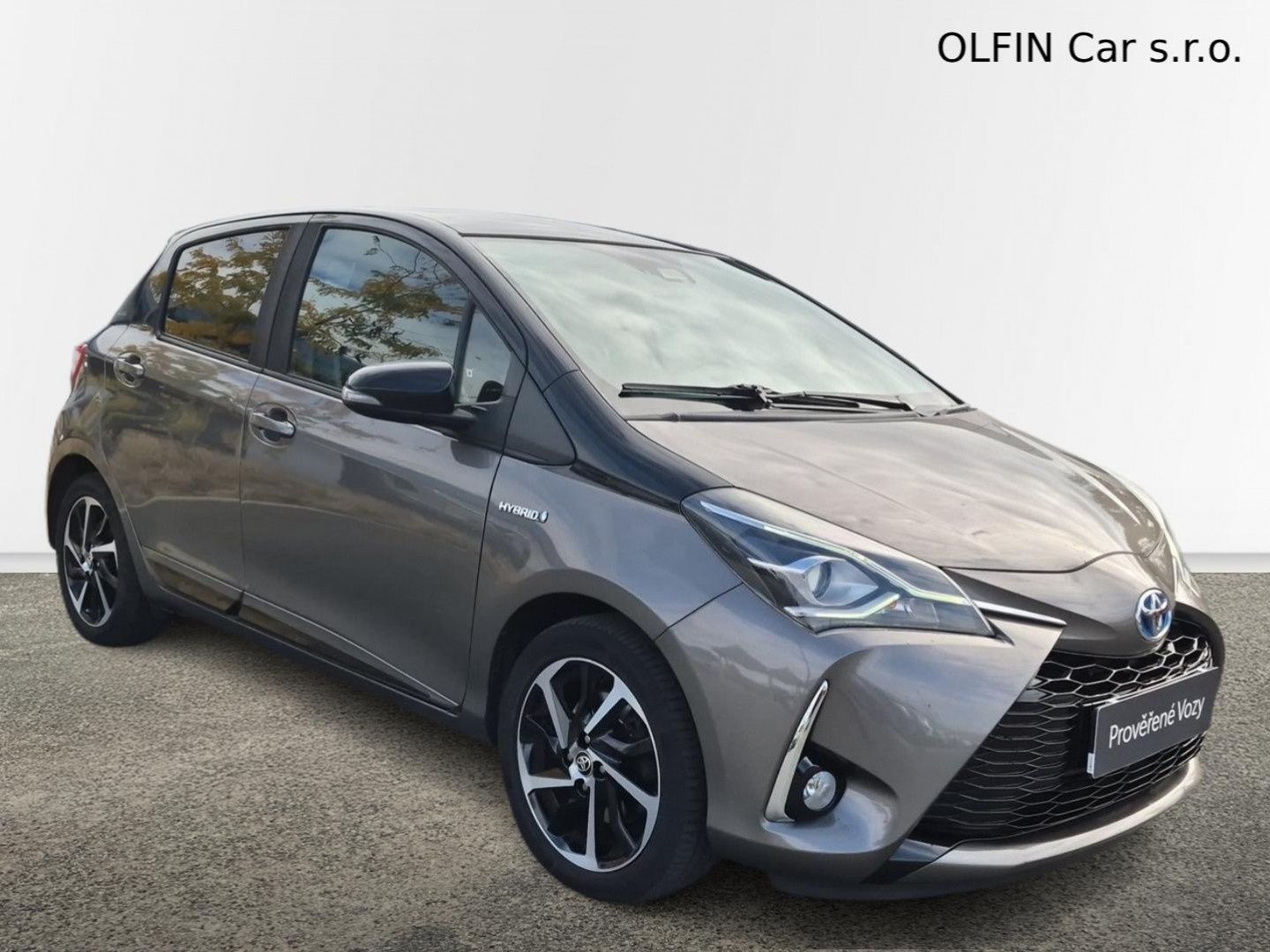 Toyota Yaris, Selection Smart 1,5 Hev - fotka 3
