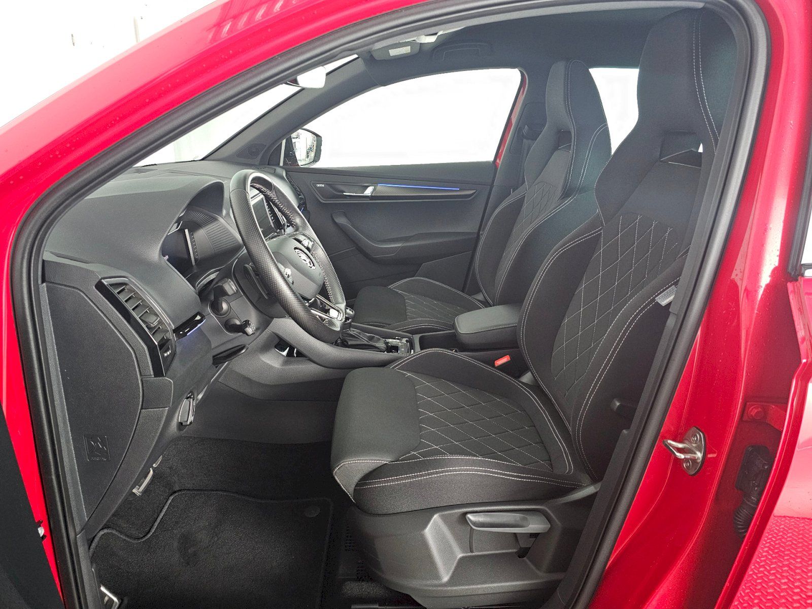 Škoda Karoq, 2.0TDI 110kW 4X4 DSG Sportline - fotka 6
