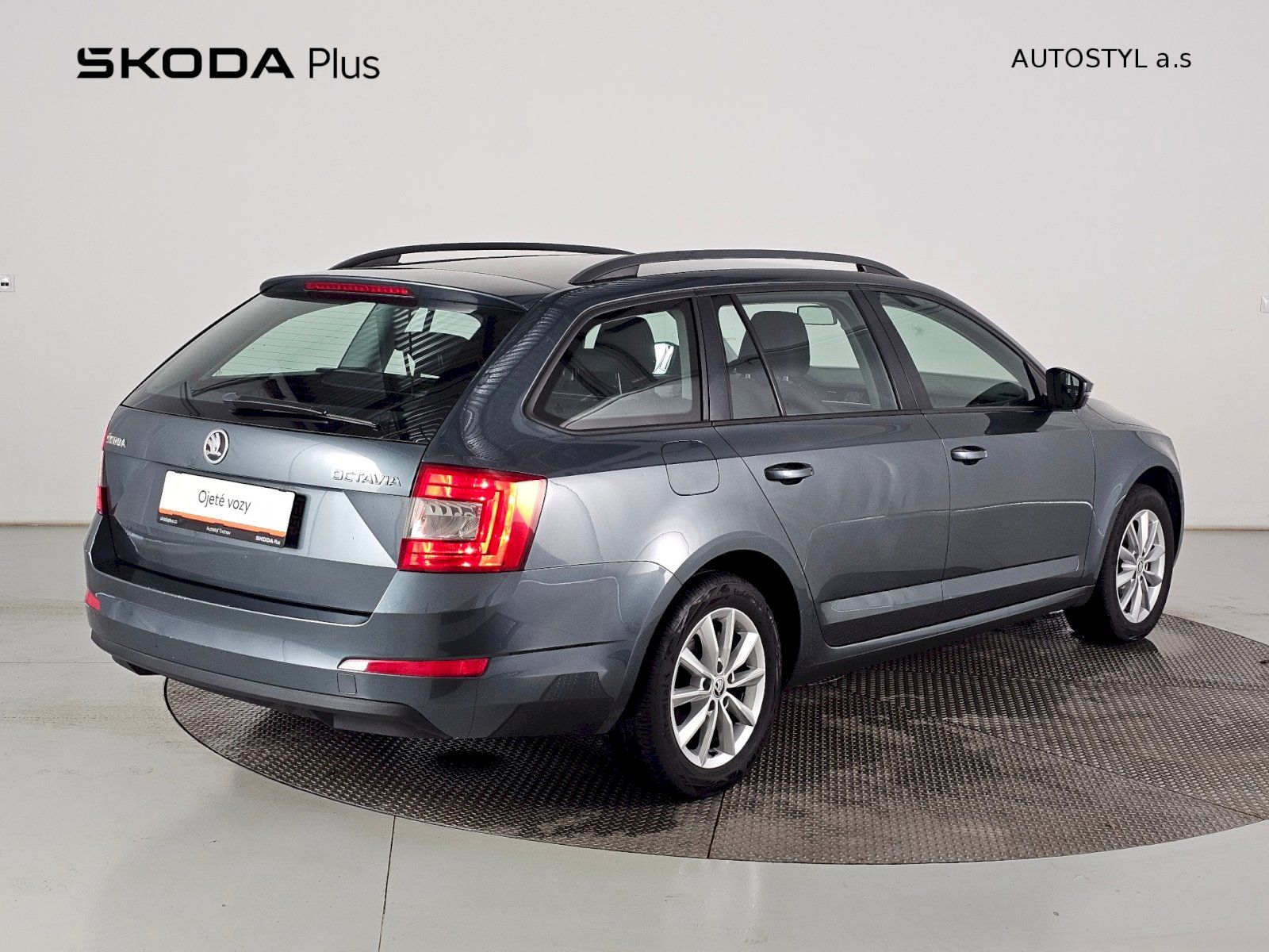Škoda Octavia, 2.0TDI 110kW  AMBITION - fotka 2