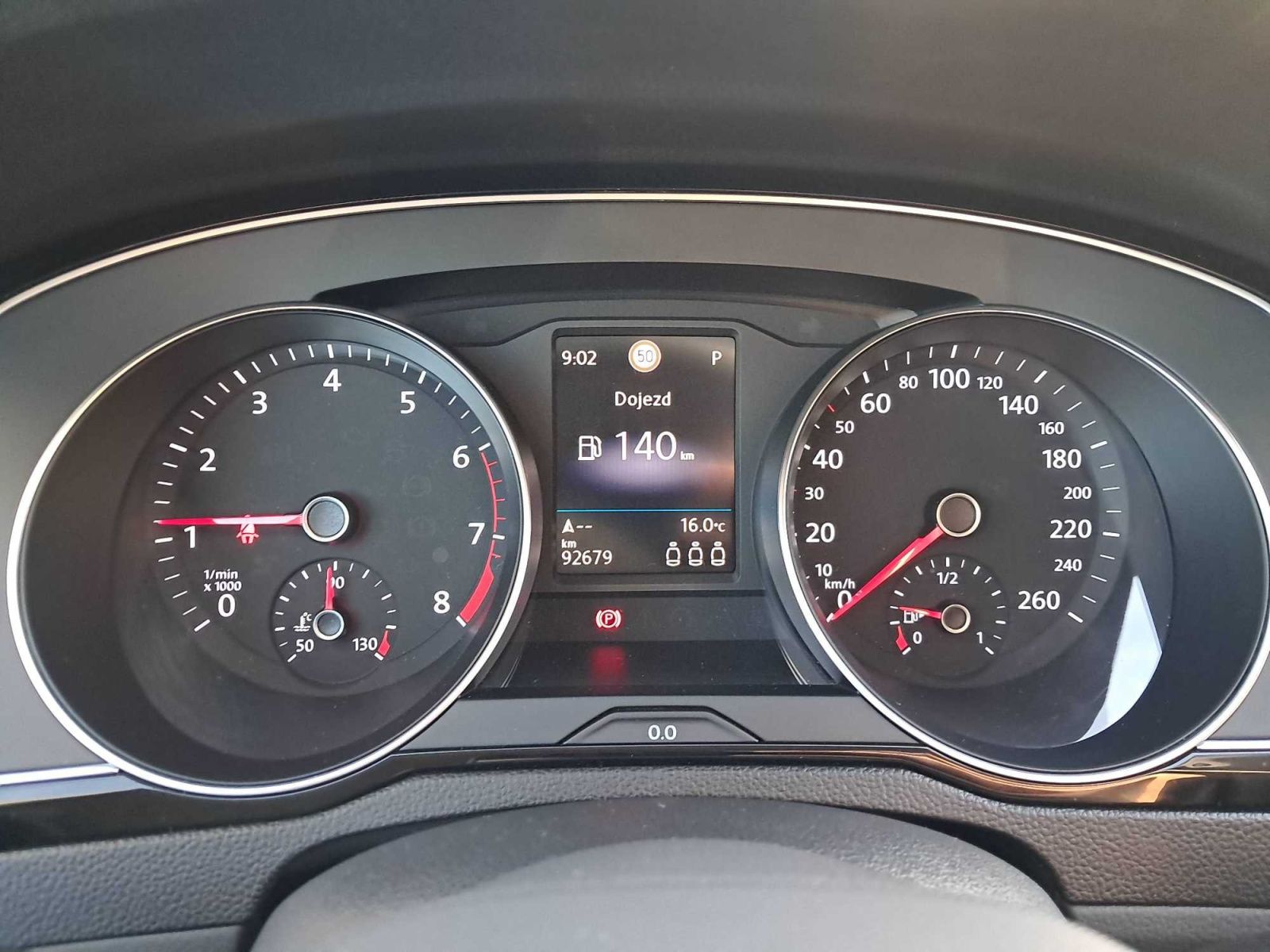 Volkswagen Passat, 1.5 TSI, Automat, Kůže, Navi - fotka 3