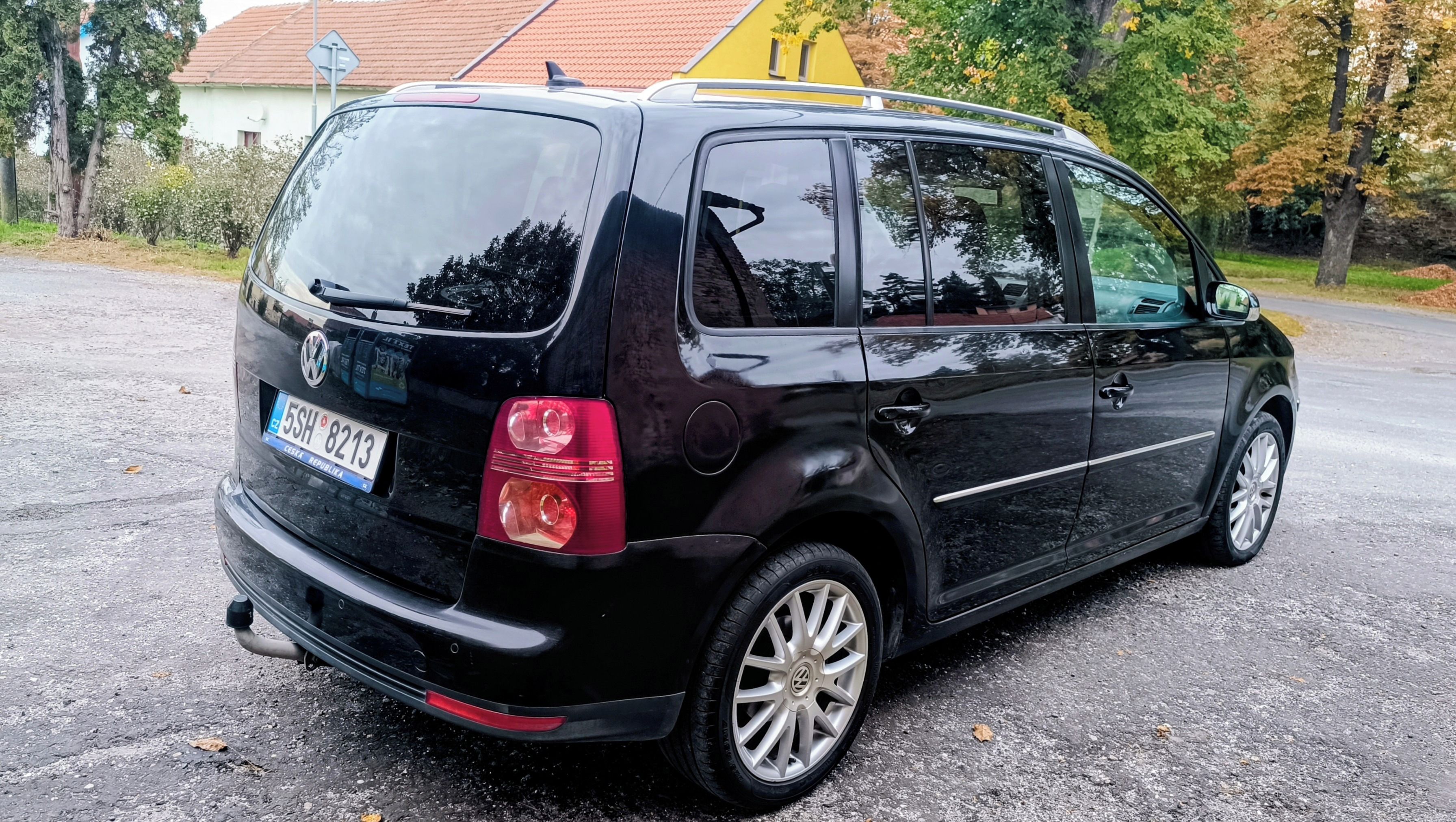 Volkswagen Touran, 2,0 TDi Navi, Nová spojka. - fotka 5
