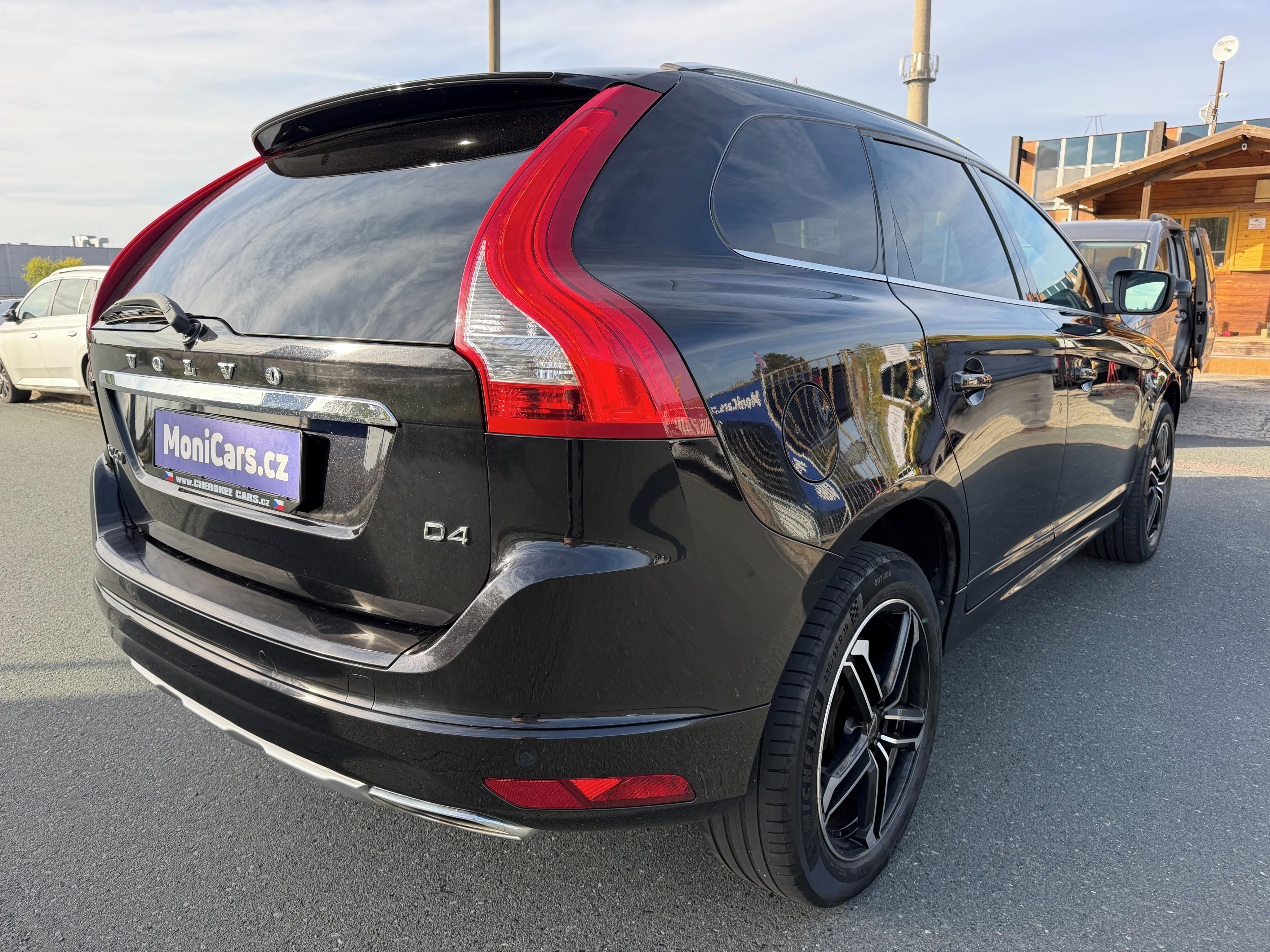 Volvo XC60, 2.0 D4 133kW A/T, OCEAN RACE - fotka 5