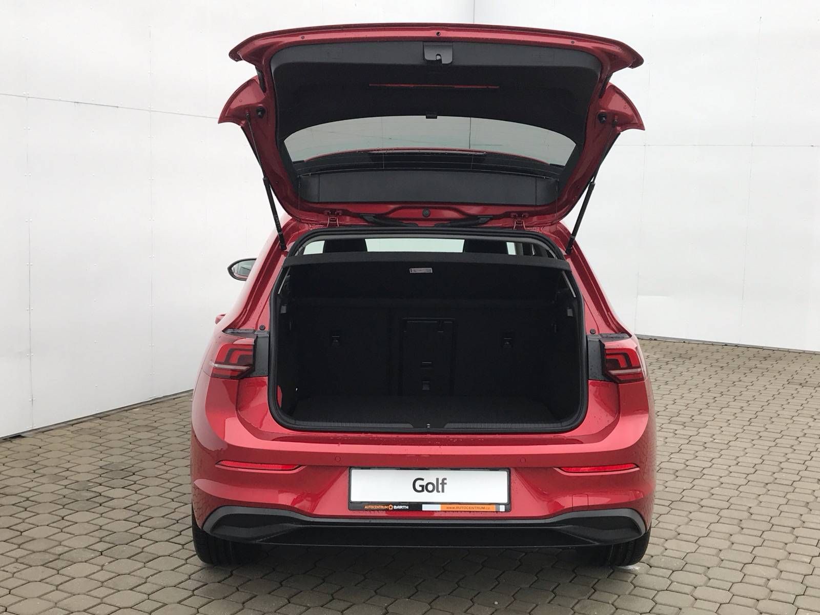 Volkswagen Golf, Family 6G 1,5TSI - fotka 4