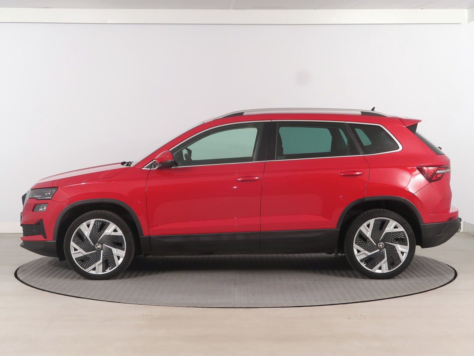 Škoda Karoq, 1.5 TSI, ČR,1.maj, Serv.kniha - fotka 3