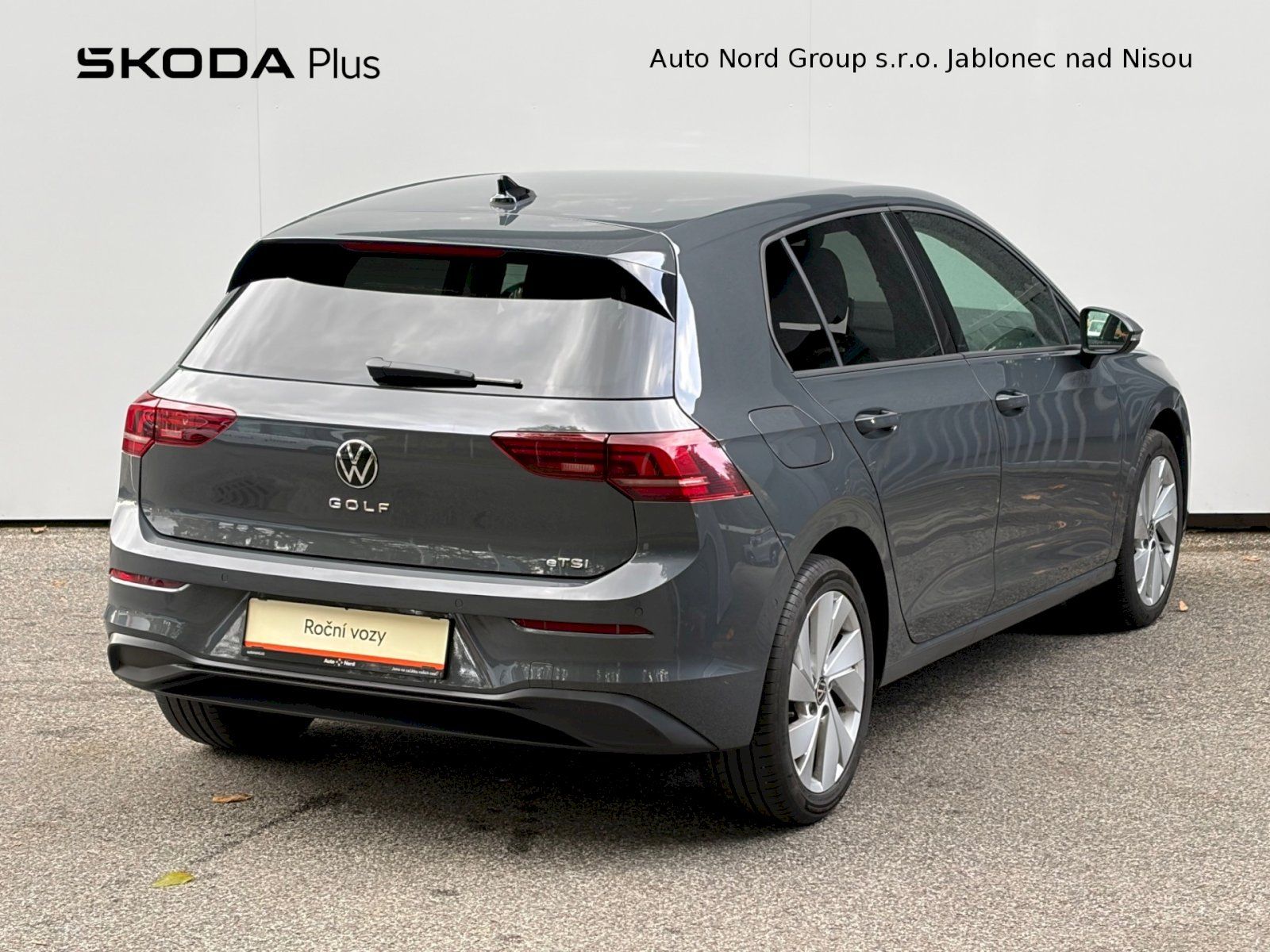 Volkswagen Golf, 1.5 eTSI 85kW People 7°DSG - fotka 2