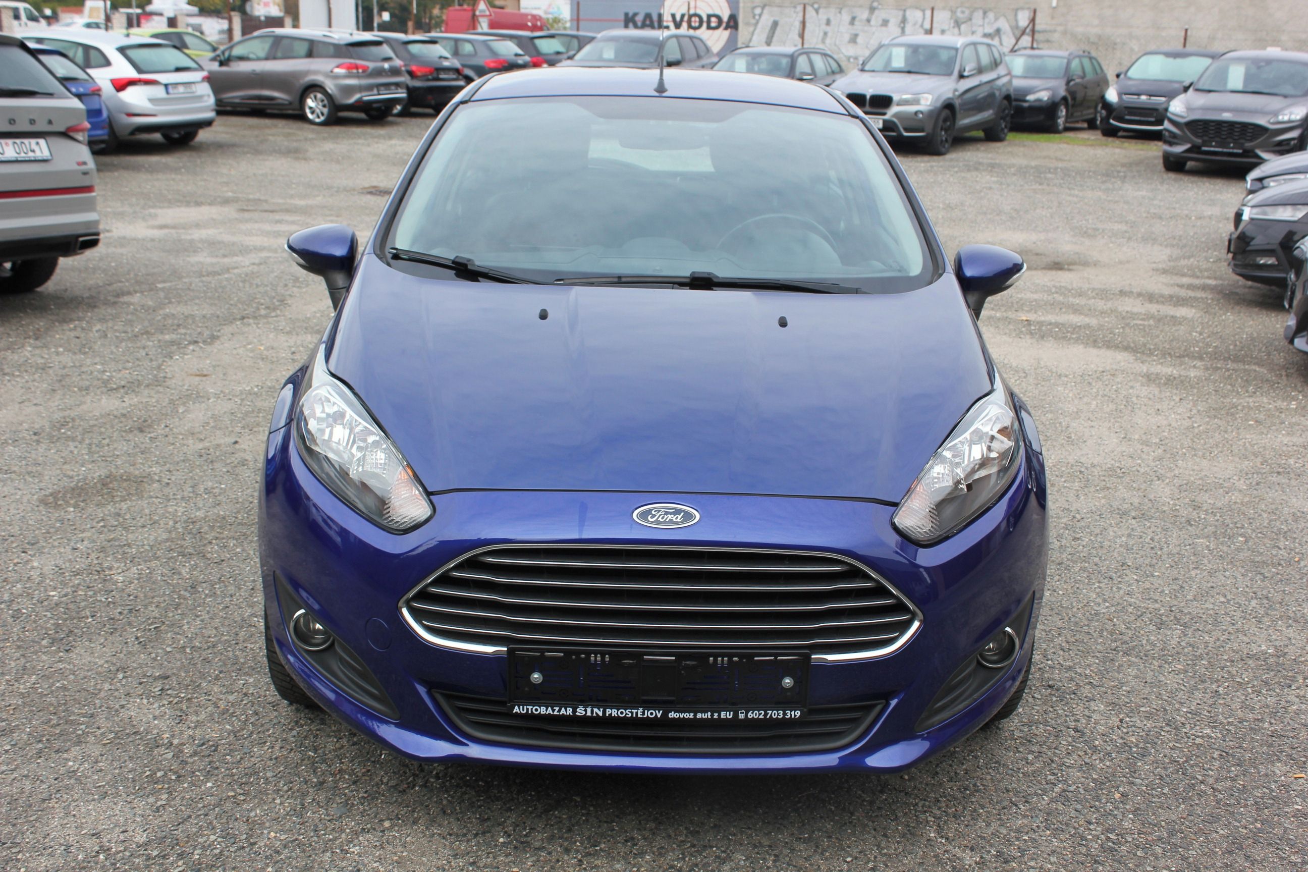 Ford Fiesta, 1.25, VÝHŘEV SKLA, SEDADEL - fotka 2