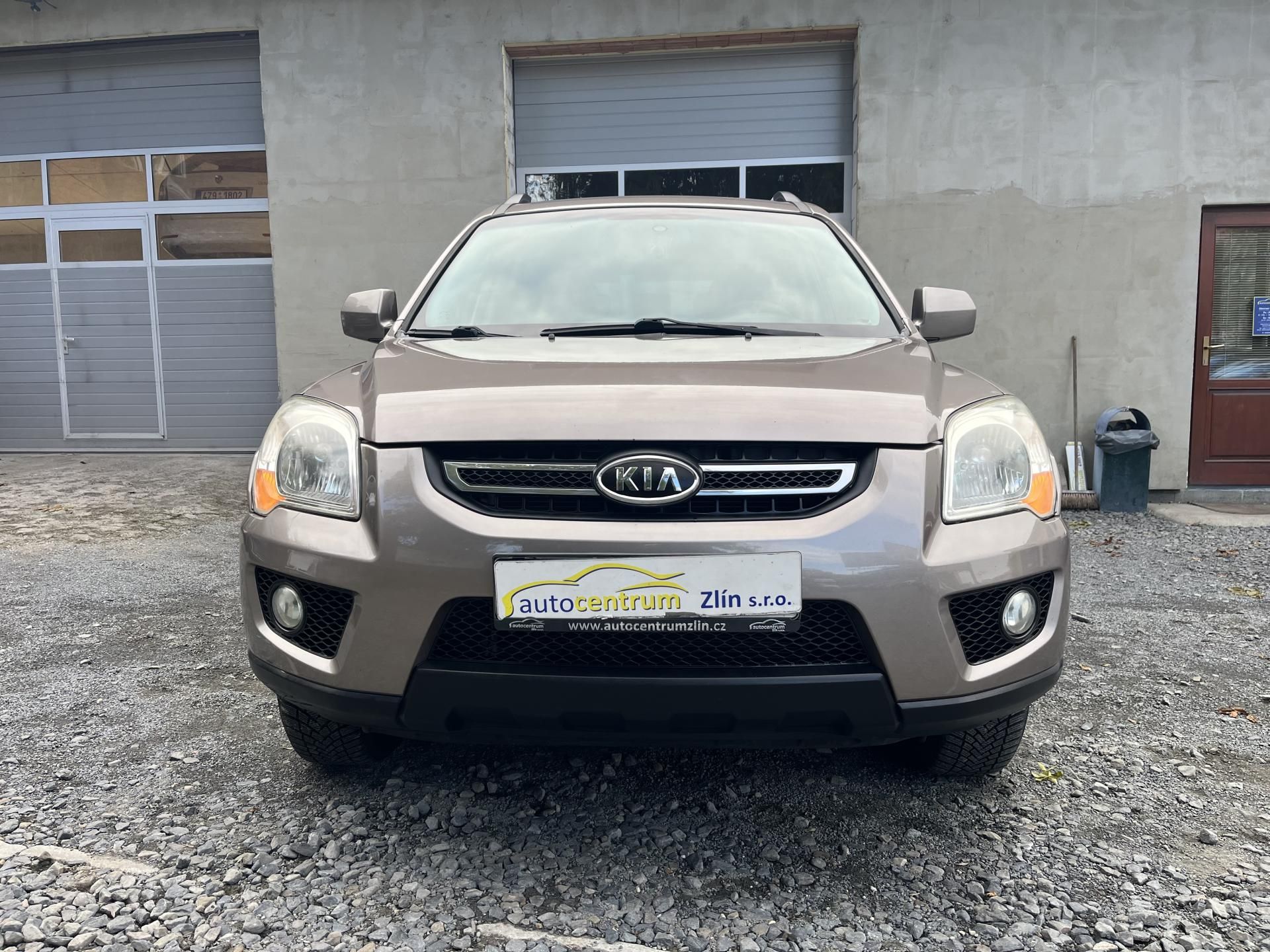 Kia Sportage, 2,0 CRDi 110 Kw 4X4 ACTIVE - fotka 2