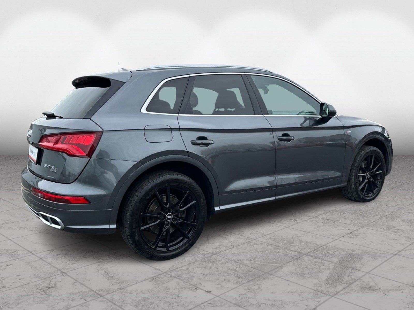 Audi Q5, Q5 4x4 PHEV 270kW SoH:87,8% - fotka 6