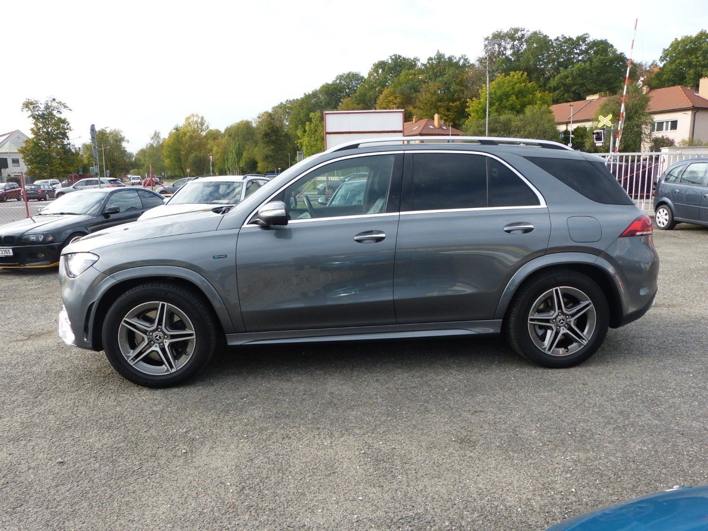 Mercedes-Benz GLE, DE 4MATIC - fotka 3