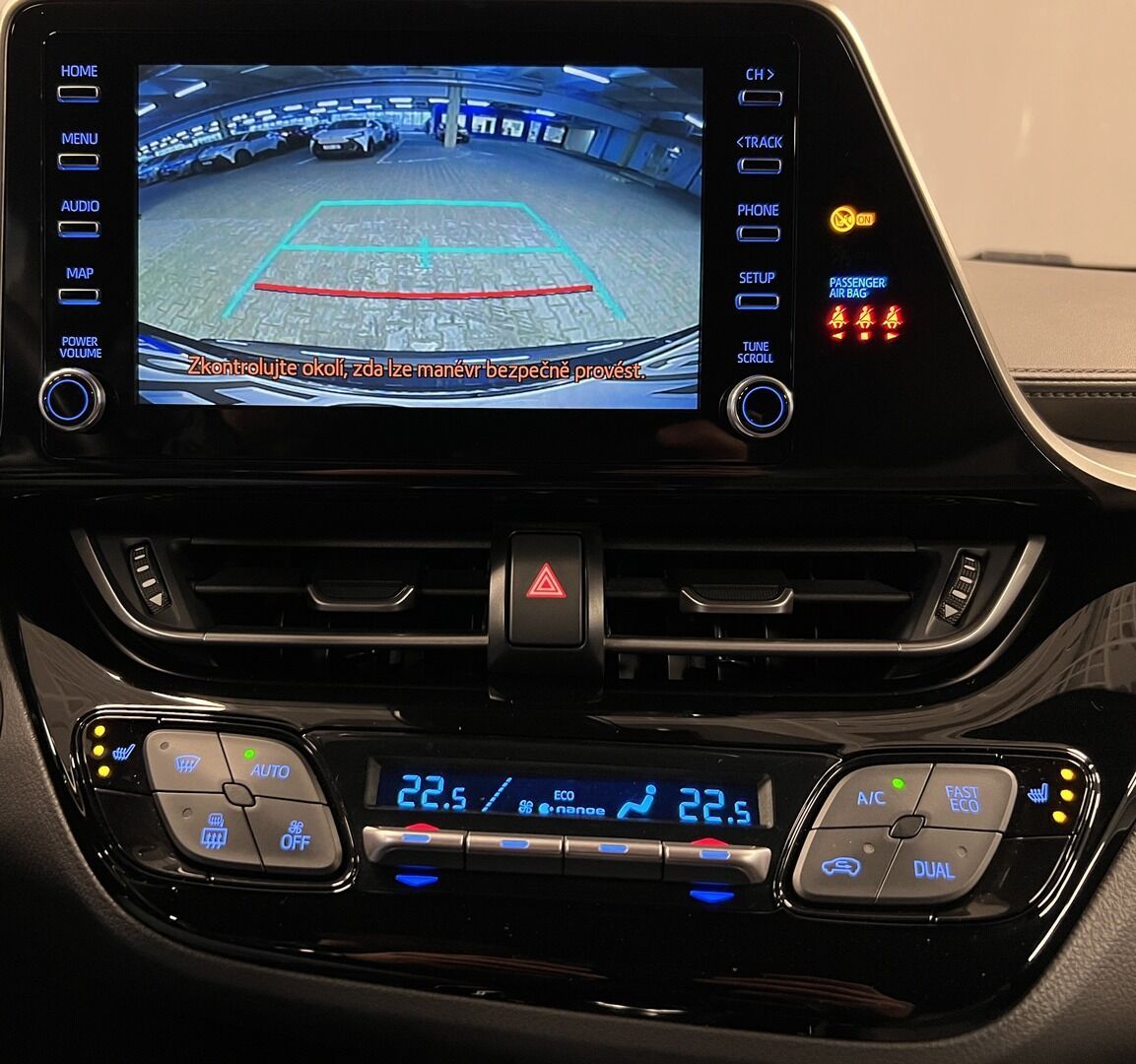 Toyota C-HR, HYBRID STYLE CVT - fotka 6