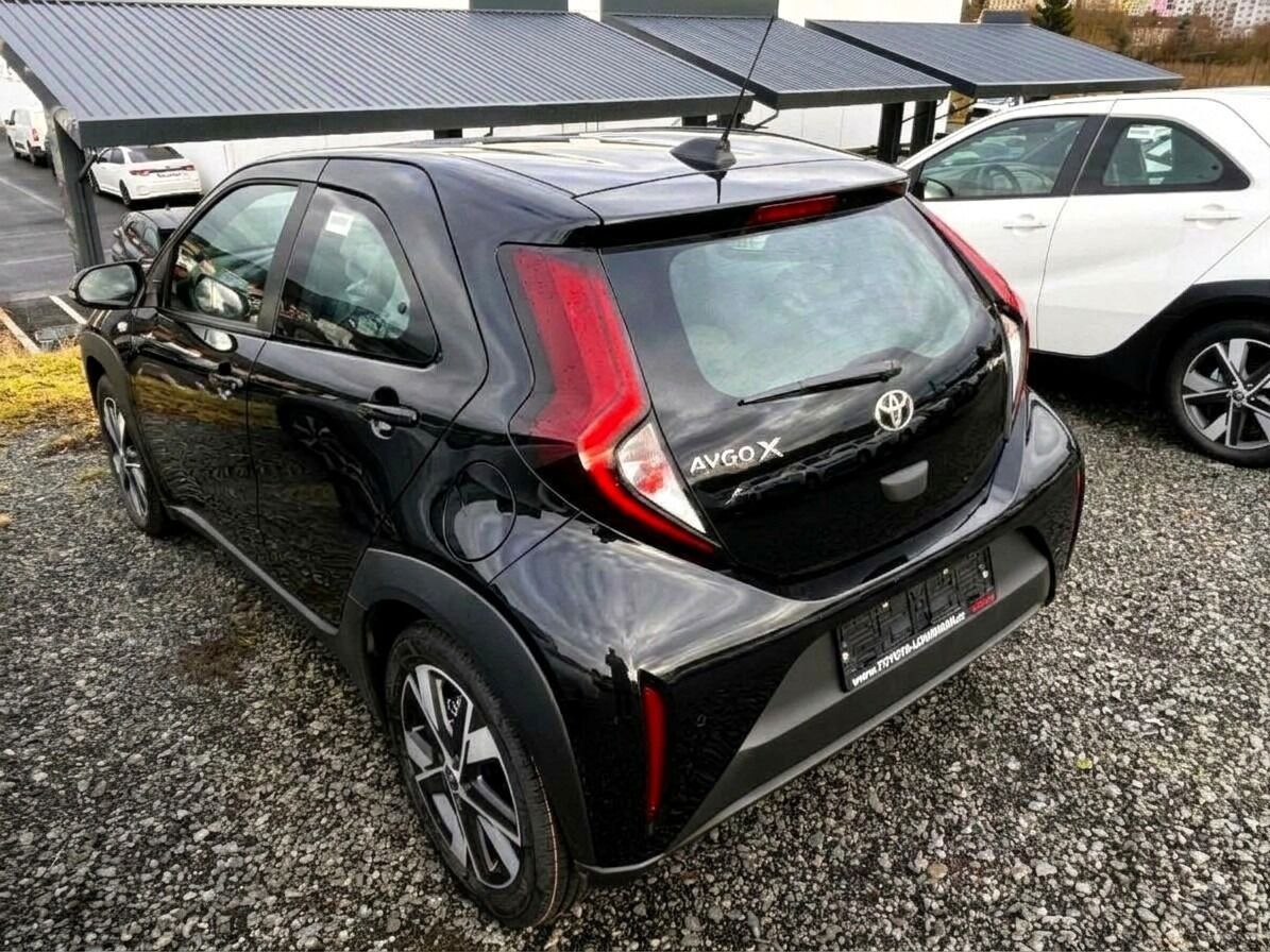 Toyota Aygo, 1,5 X Comfort 2026 - fotka 4