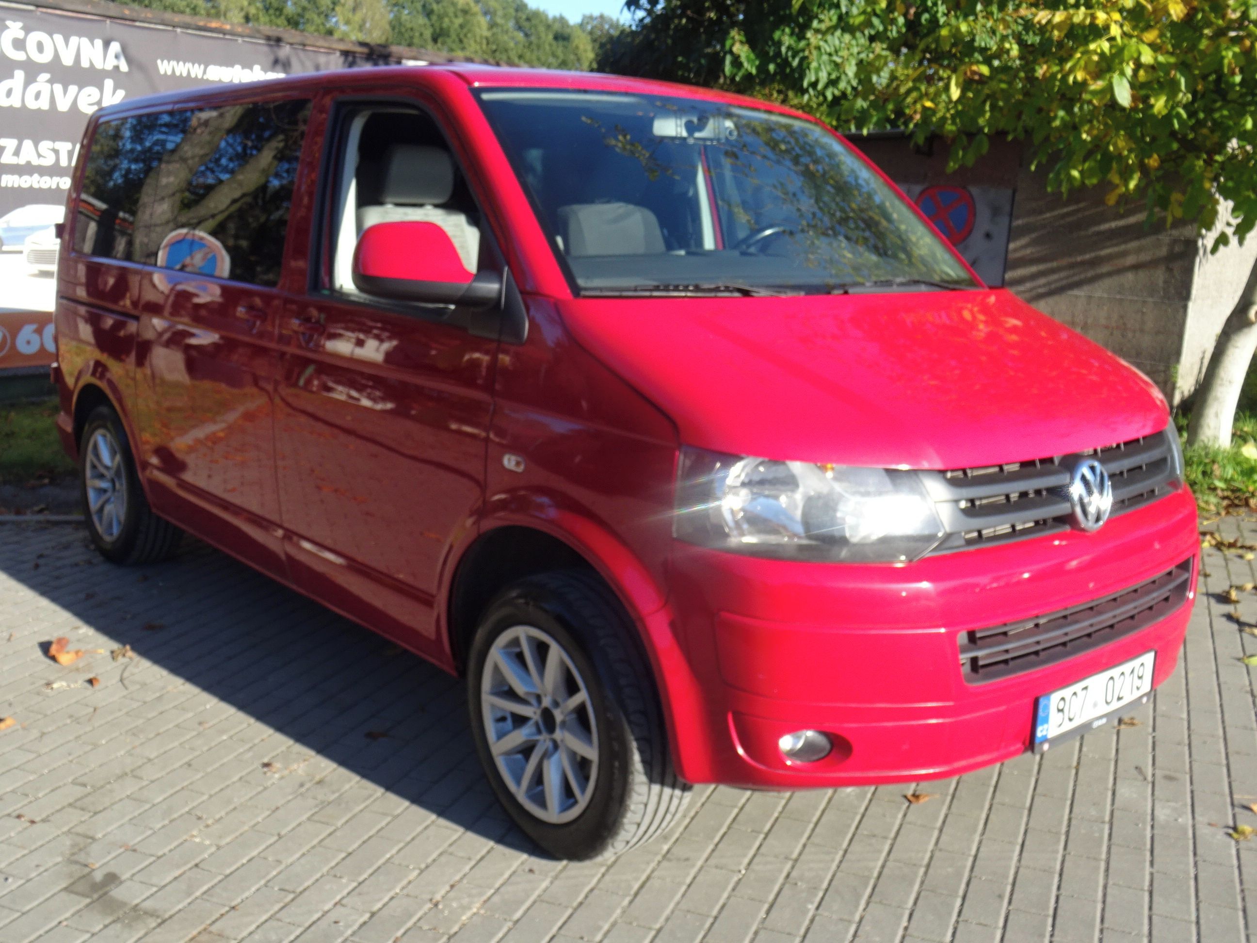 Volkswagen Transporter, 2.0 TDI 4x4, 8 míst, DPH - fotka 2