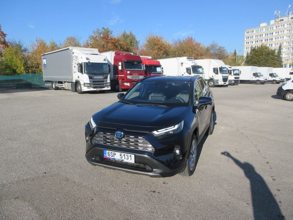 Toyota Rav4, 2.5 Hybrid Executive E-Cvt - fotka 2