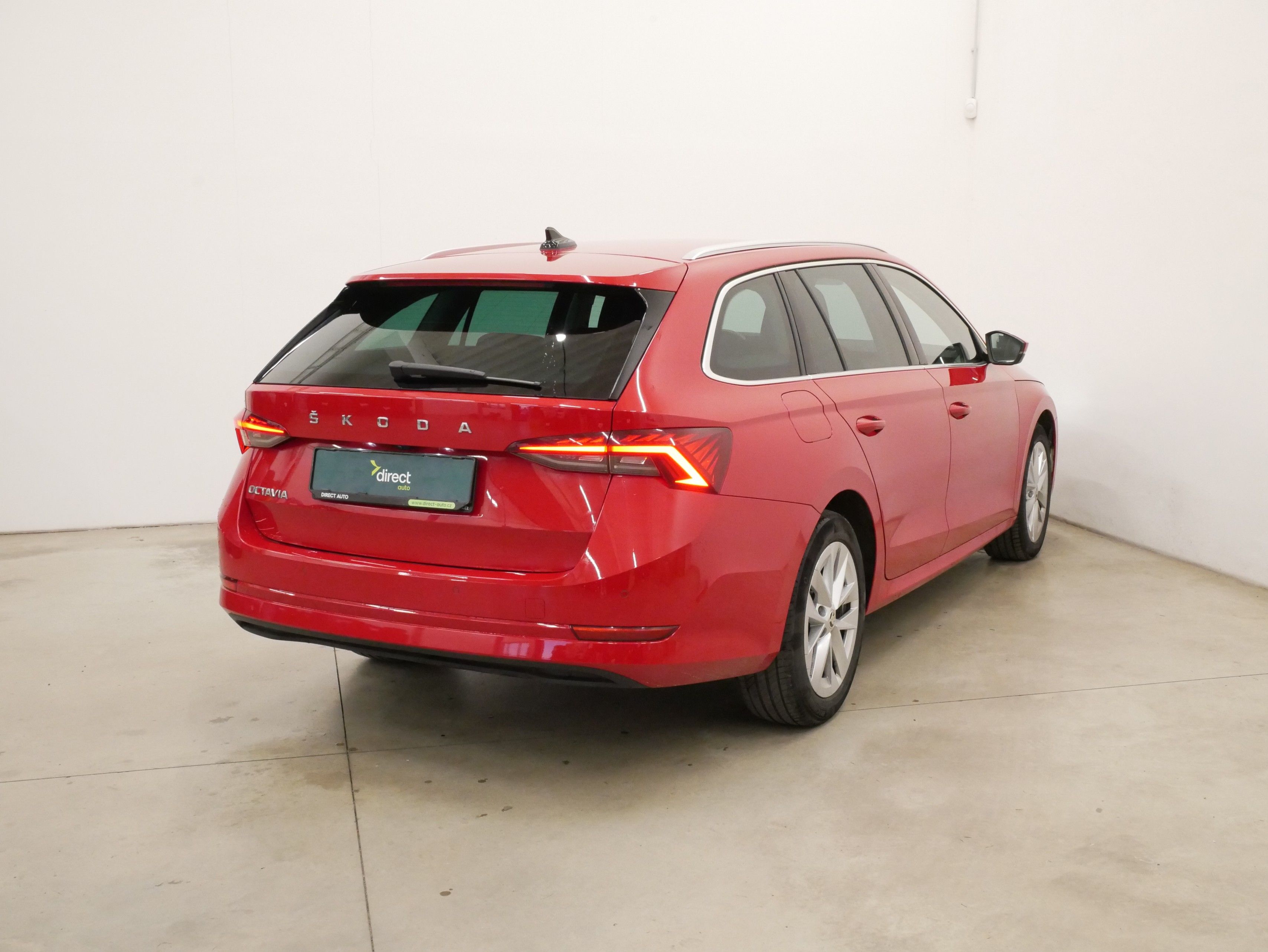 Škoda Octavia, 2.0 TDI 110 kW DSG Style+ - fotka 2