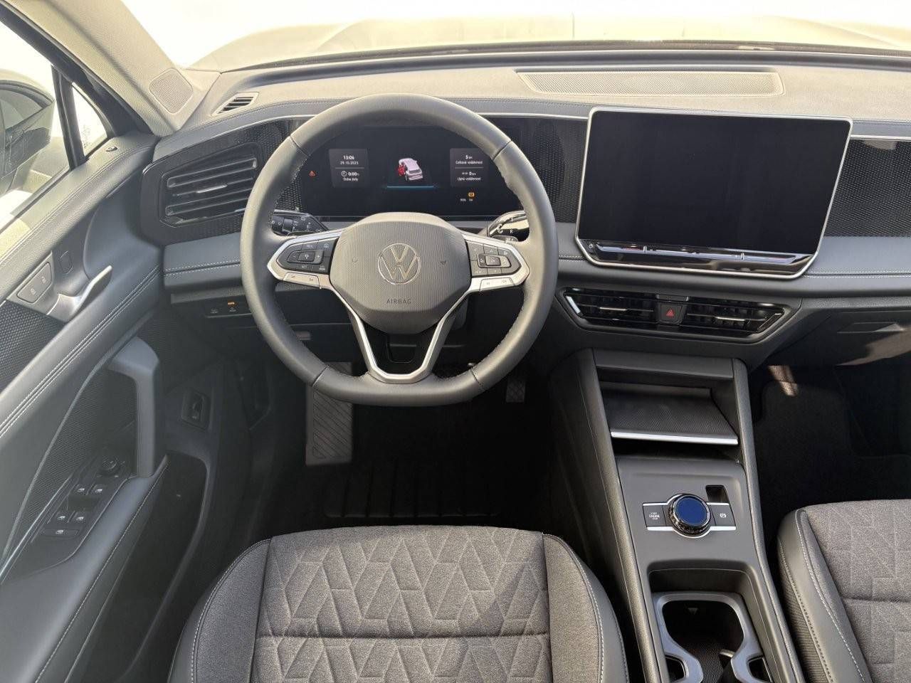 Volkswagen Tiguan, People 7DSG mHEV 1,5eTSI - fotka 6