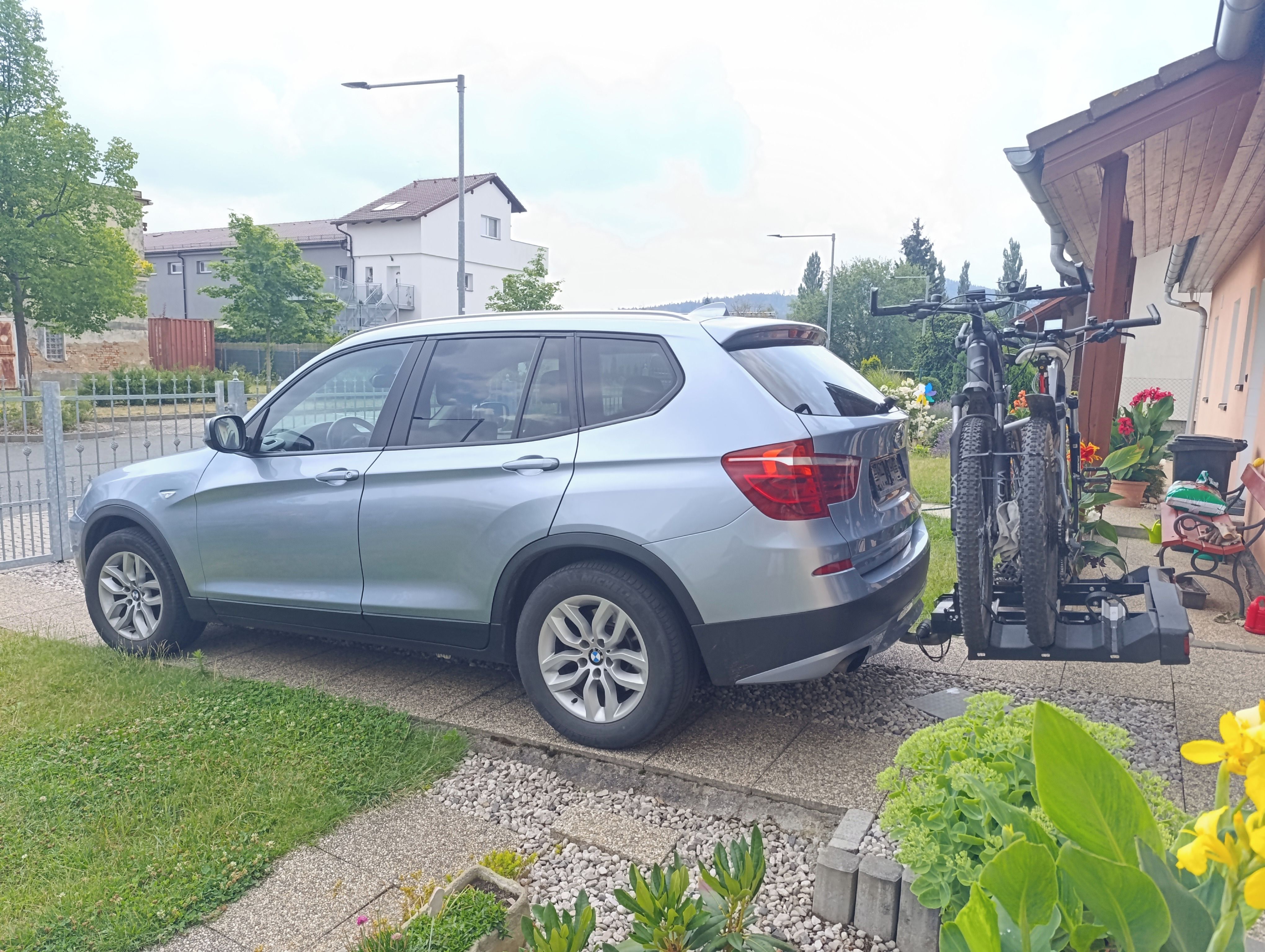 BMW X3, BMW X3 F25 2L 135kw xDrive 4x4 - fotka 3