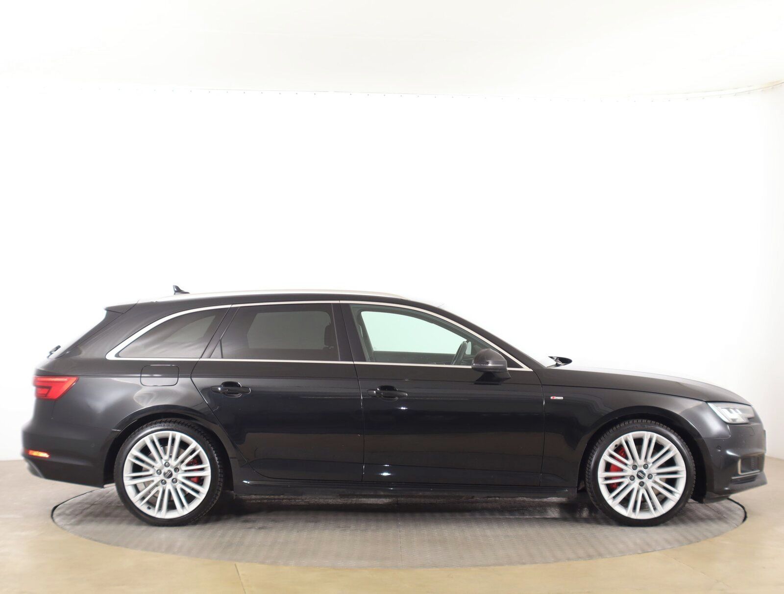 Audi A4, 3.0 TDI, 4X4, Automat - fotka 6