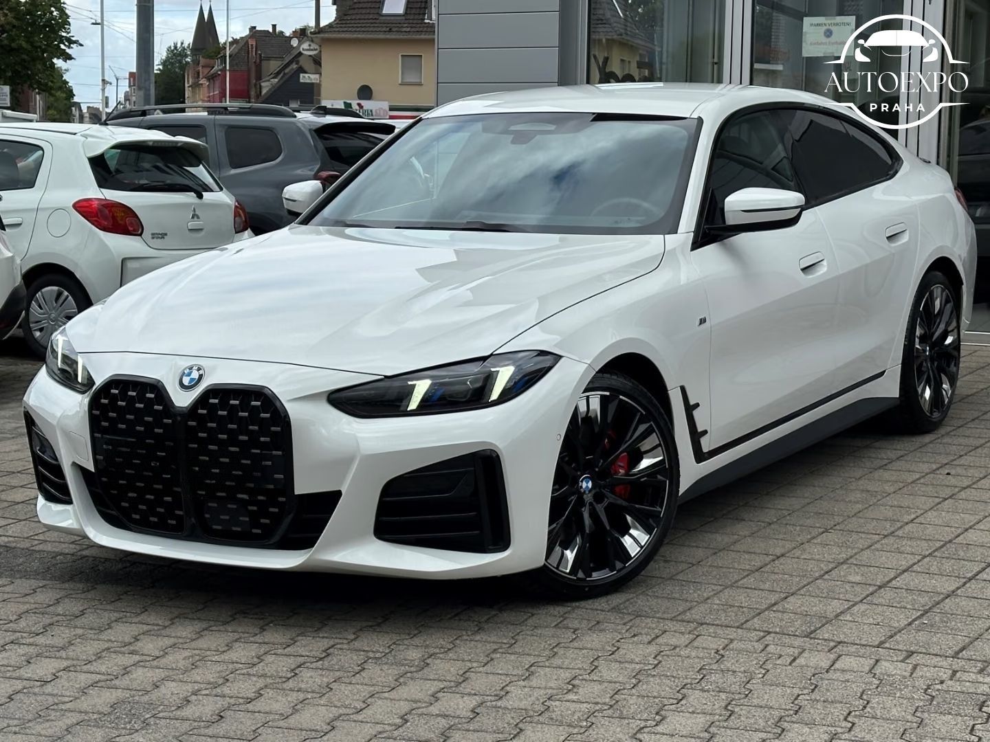 BMW Řada 4, 420 Gran Coupe xDrive M SPORT - fotka 2
