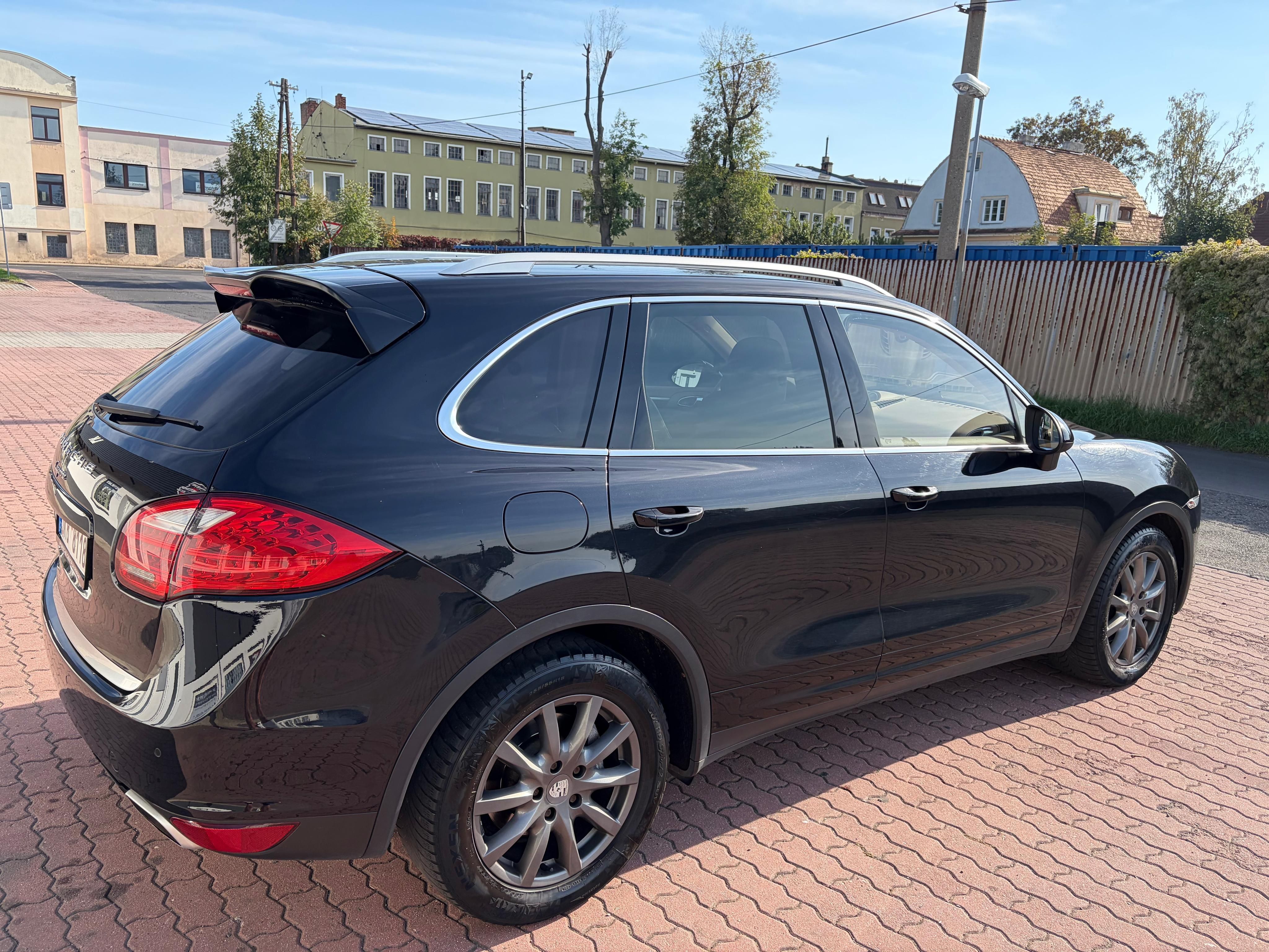 Porsche Cayenne, 3.0TDI V6 180kw koupené v ČR - fotka 5