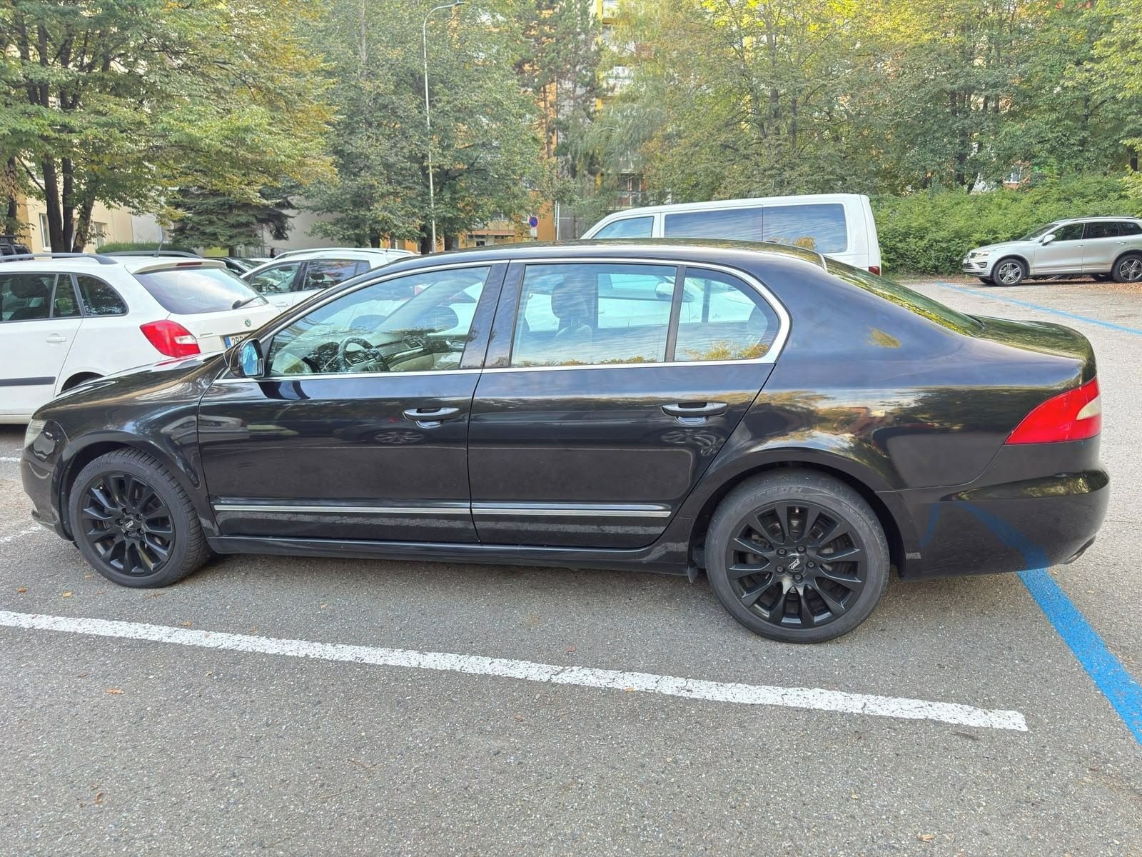 Škoda Superb, Škoda Superb II 2.0 TDI 125 kW - fotka 2