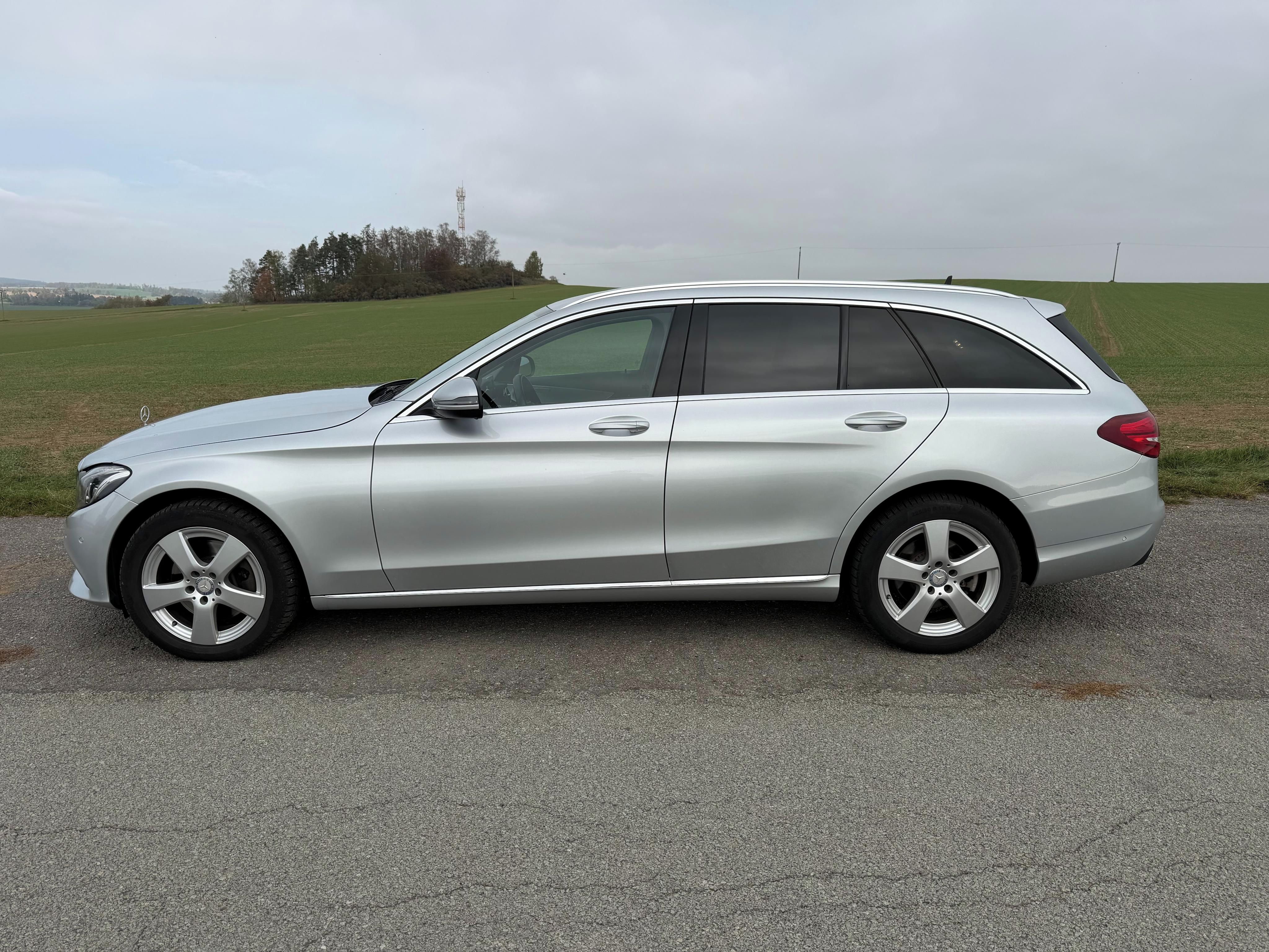 Mercedes-Benz Třídy C, C250D 4MATIC 150 KW - fotka 2