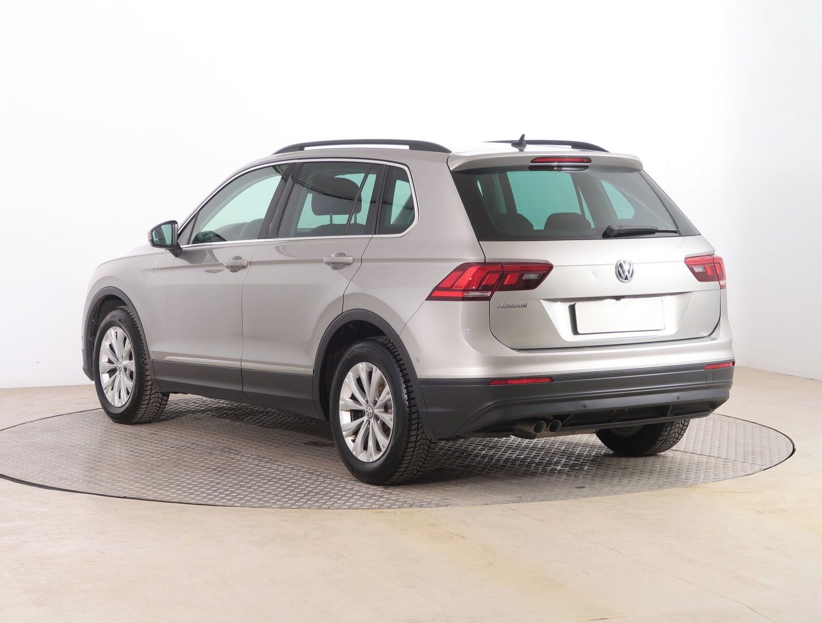 Volkswagen Tiguan, 2.0 TDI, Comfortline - fotka 4