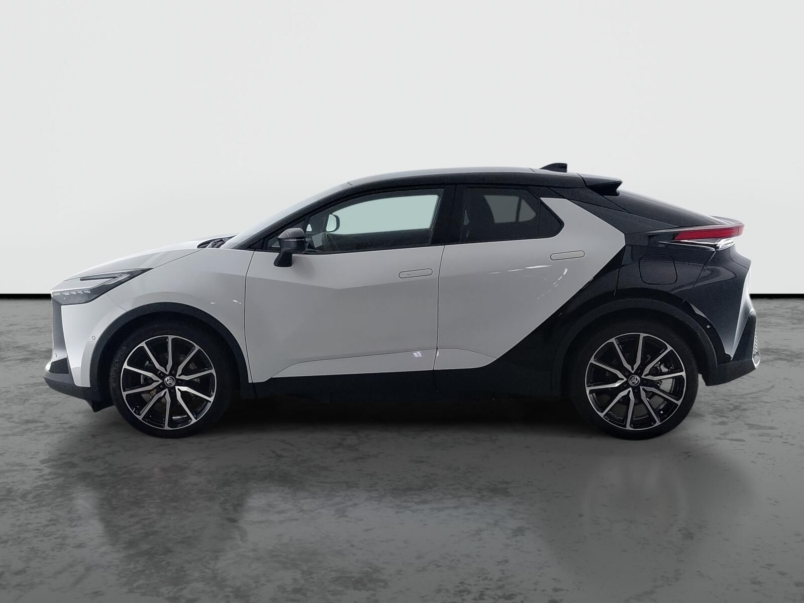 Toyota C-HR, 2.0 Plug-in, GR Sport - fotka 3